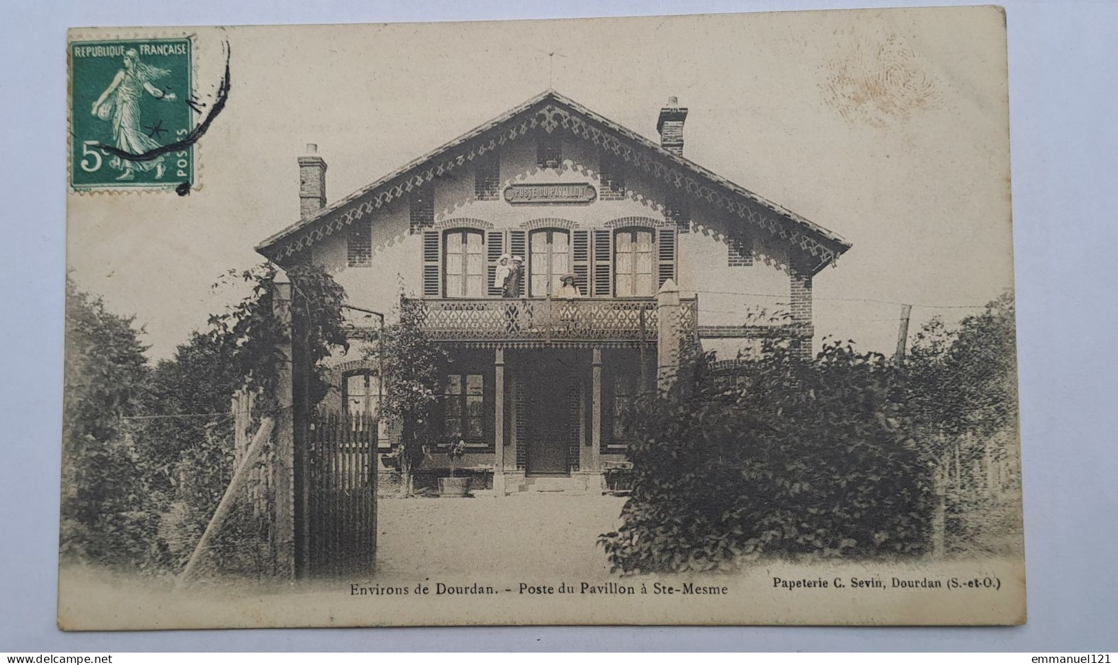 Poste Pavillon à St Même Pas Courant - Dourdan