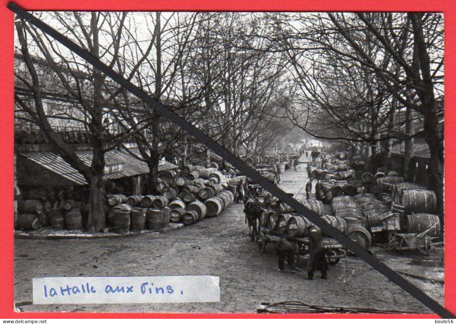 CPSM-(Lots -Vrac)5-99-9Cartes-PARIS-la Tour EFFEL-1956-Monmartre Pl du Tertre-1955.-Paris la Nuit.1957."1964.-1963.-----