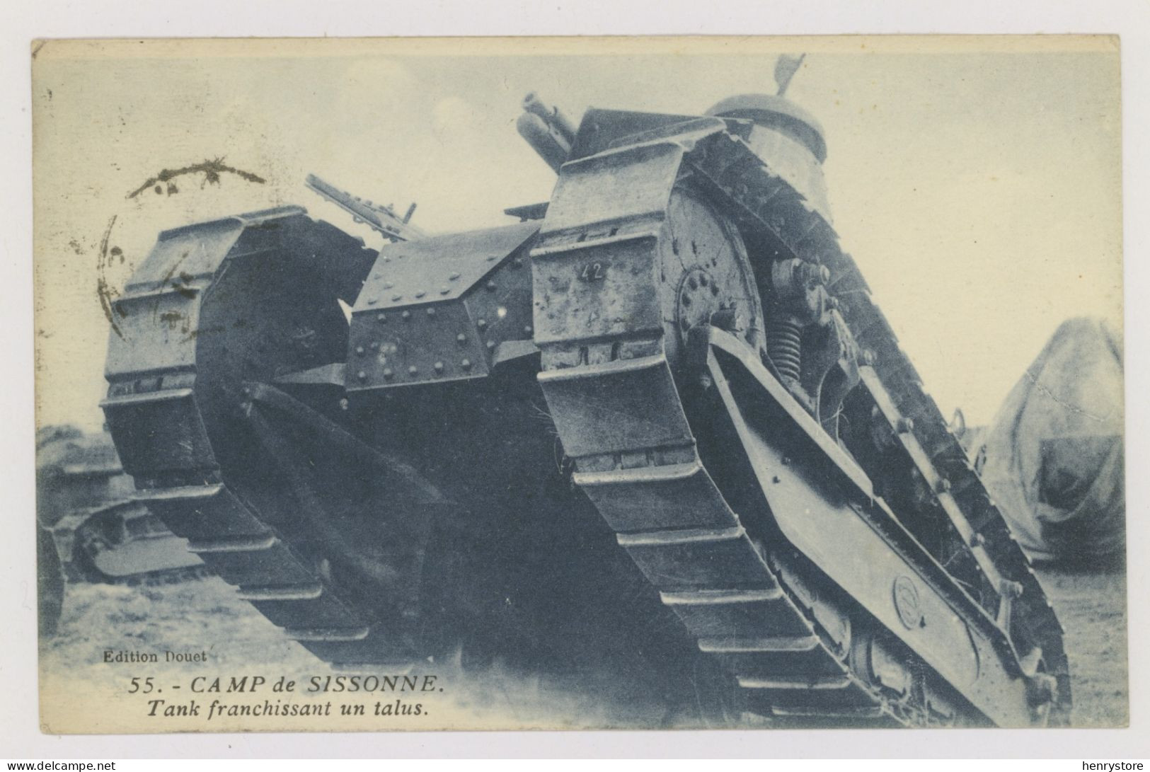 CAMP DE SISSONNE : Tank Franchissant Un Talus (F7255) - Matériel