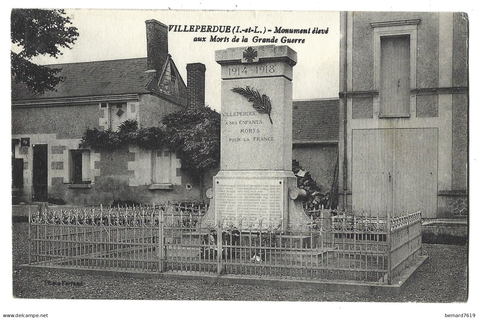 37  Villeperdue - Monument Eleve Aux Morts De La Grande Guerre - Other & Unclassified