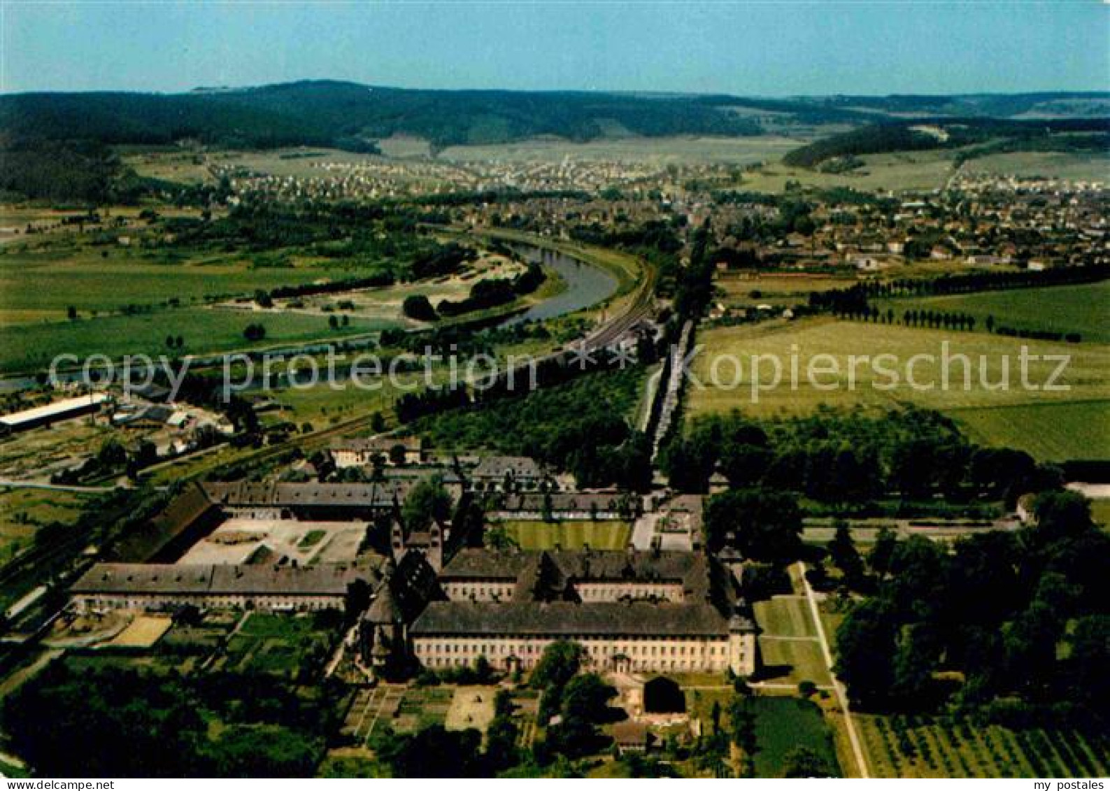 72784717 Hoexter Weser Fliegeraufnahme Kloster Corvey Hoexter - Höxter