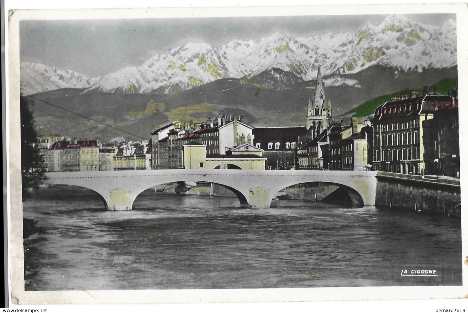 38  Grenoble - Vue Generale Et Les Alpes - Grenoble