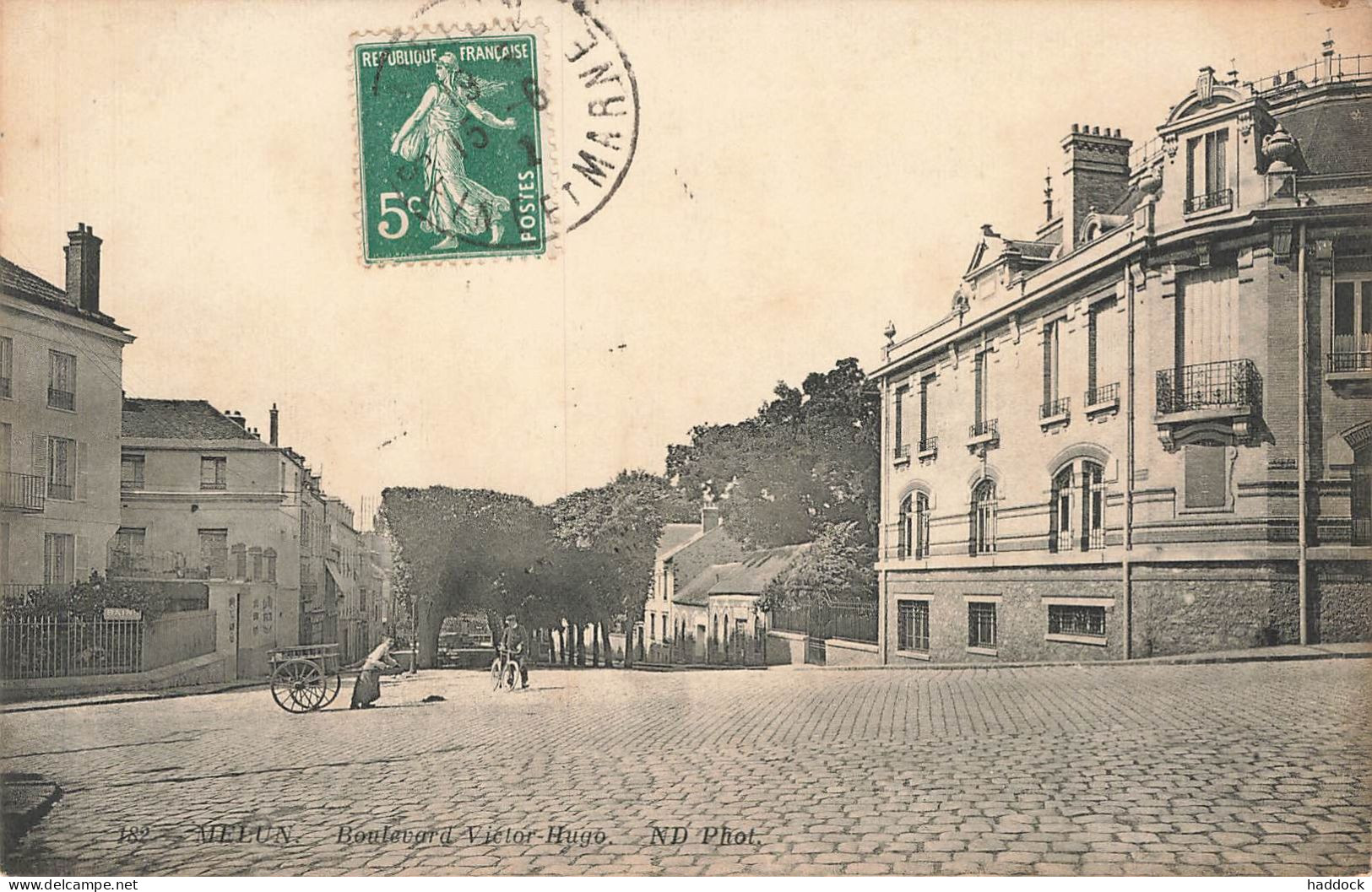 MELUN : BOULEVARD VICTOR HUGO - Melun