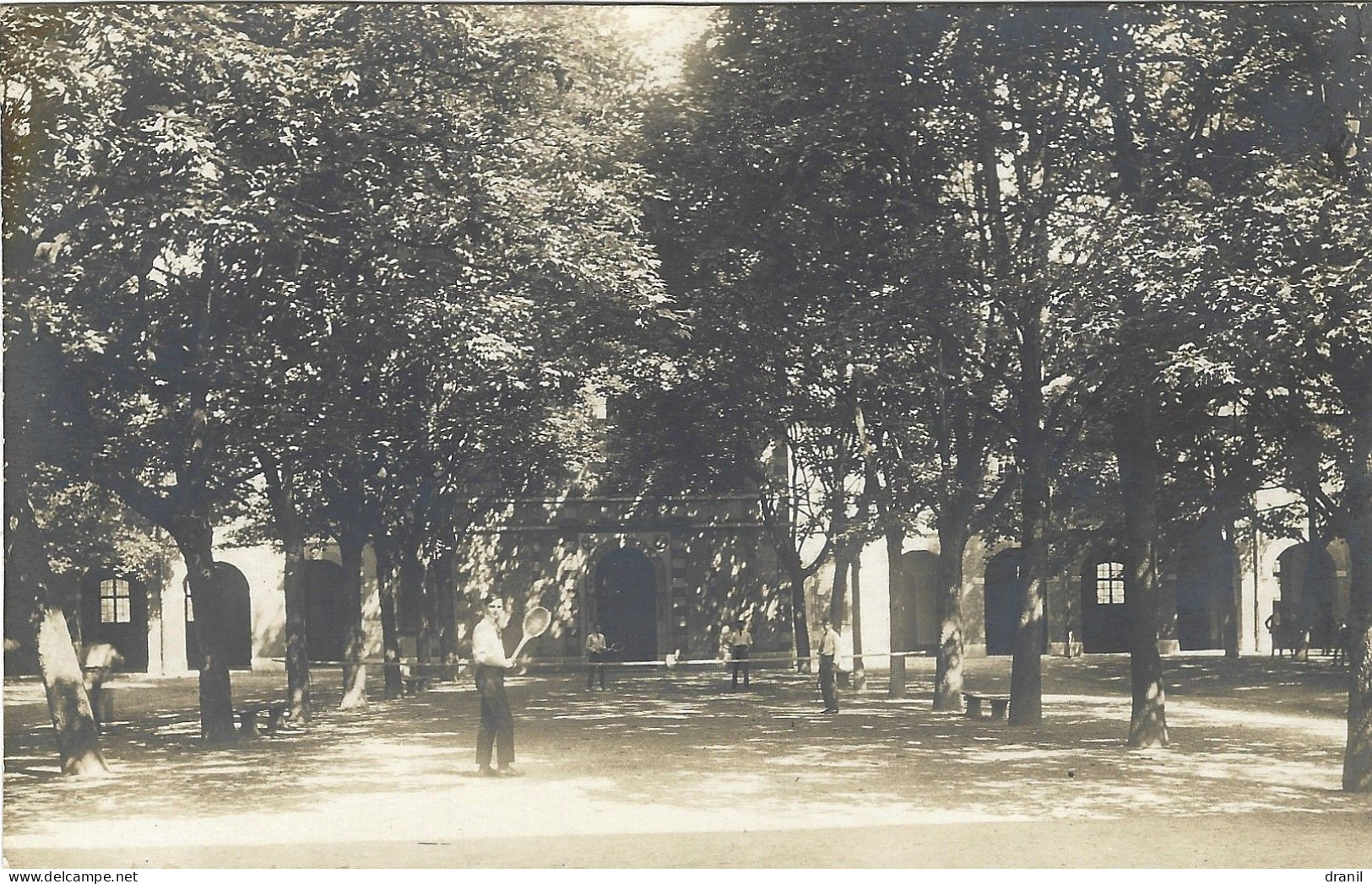 10 - TROYES - Carte Photo  Par BRUNON à Troyes - Jeunes Jouent Au Tennis - Prise Dans L’ancien Lycée De Garçons - Troyes