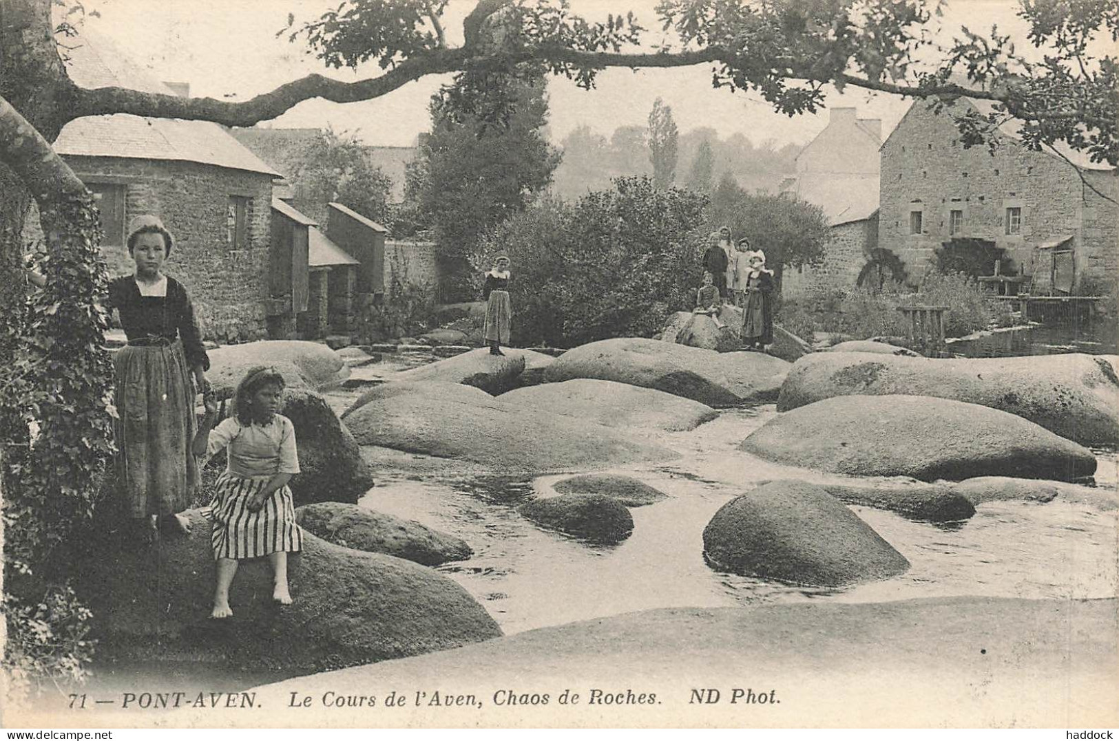 PONT AVEN : LE COURS DE L'AVEN - CHAOS DES ROCHES - Pont Aven