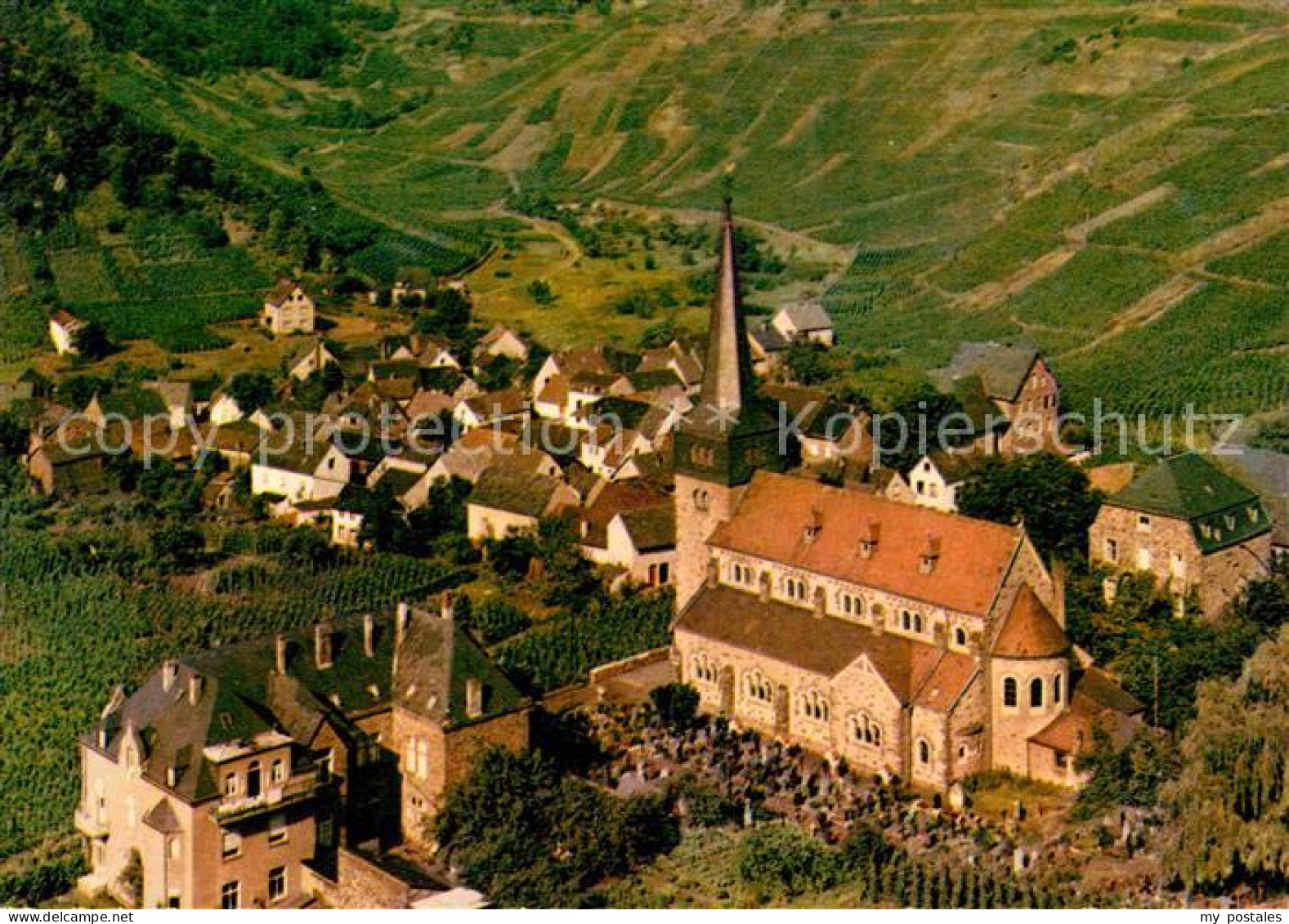 72782907 Mayschoss Schloss Kirche Fliegeraufnahme Laach - Sonstige & Ohne Zuordnung