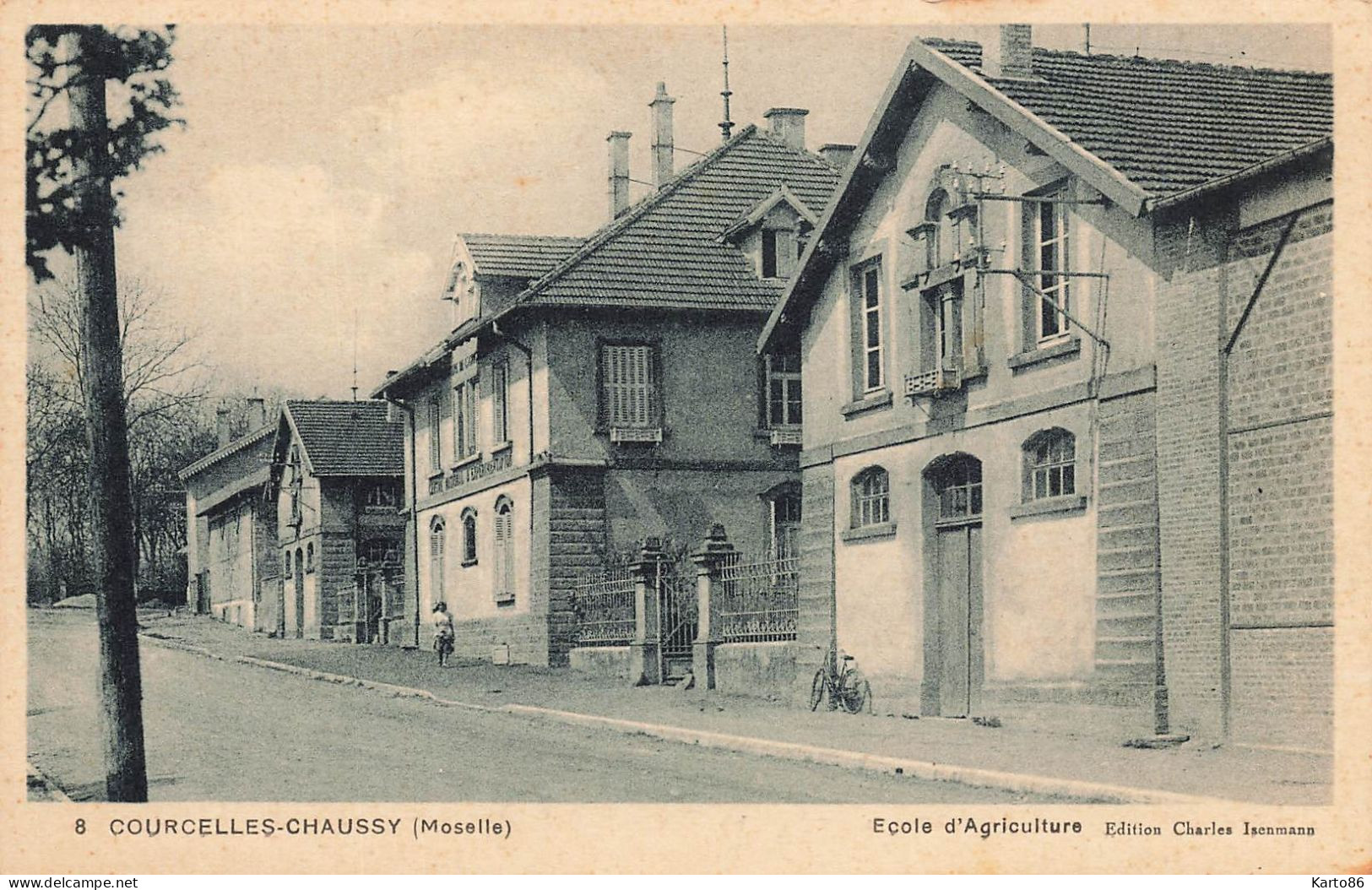 Courcelles Chaussy * Rue Et école D'agriculture - Autres & Non Classés