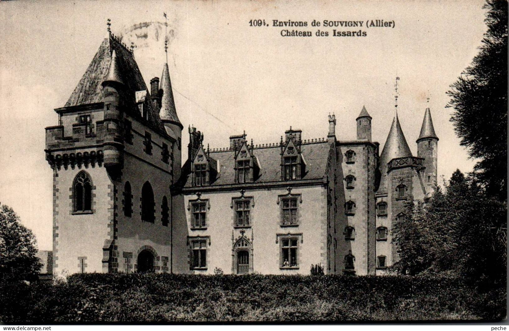 N°2539 W -cpa Souvigny -château Des Essards- - Autres & Non Classés