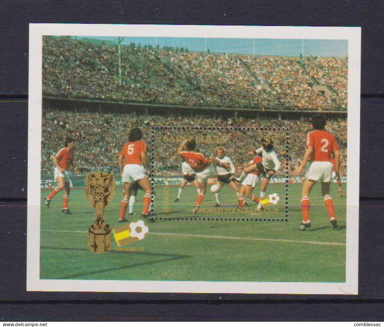 SAINT LUCIA    1982   World  Cup  Football    Sheetlet     MNH - St.Lucia (1979-...)