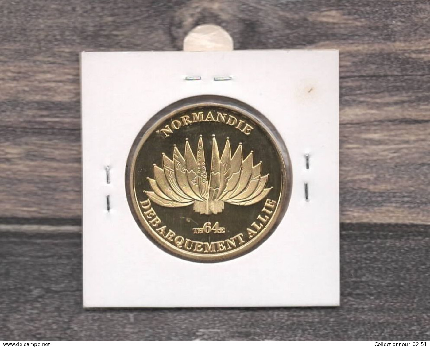 Médaille Souvenirs&Patrimoine : Omaha Beach (couleur Or) - Andere & Zonder Classificatie