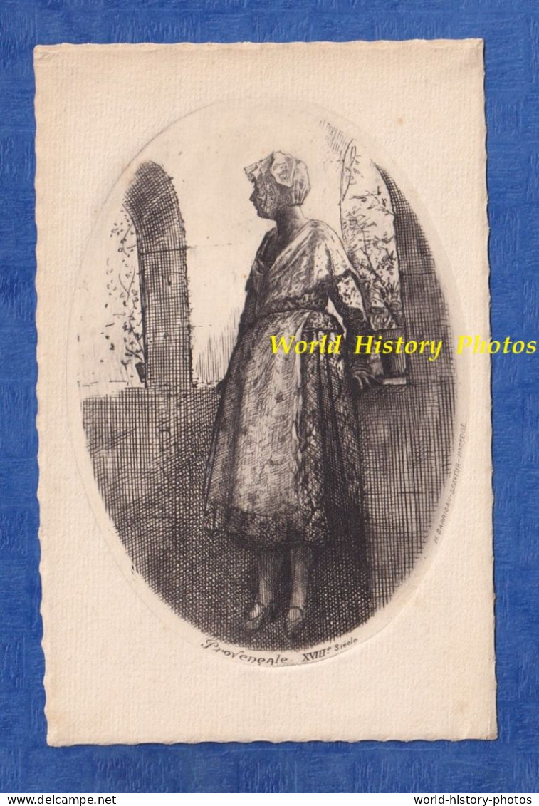 Gravure Sur Carte Ancienne - Portrait D'une Femme Provençale - Darrigan Graveur à Marseille - Folklore Coiffe Provence - Kostums