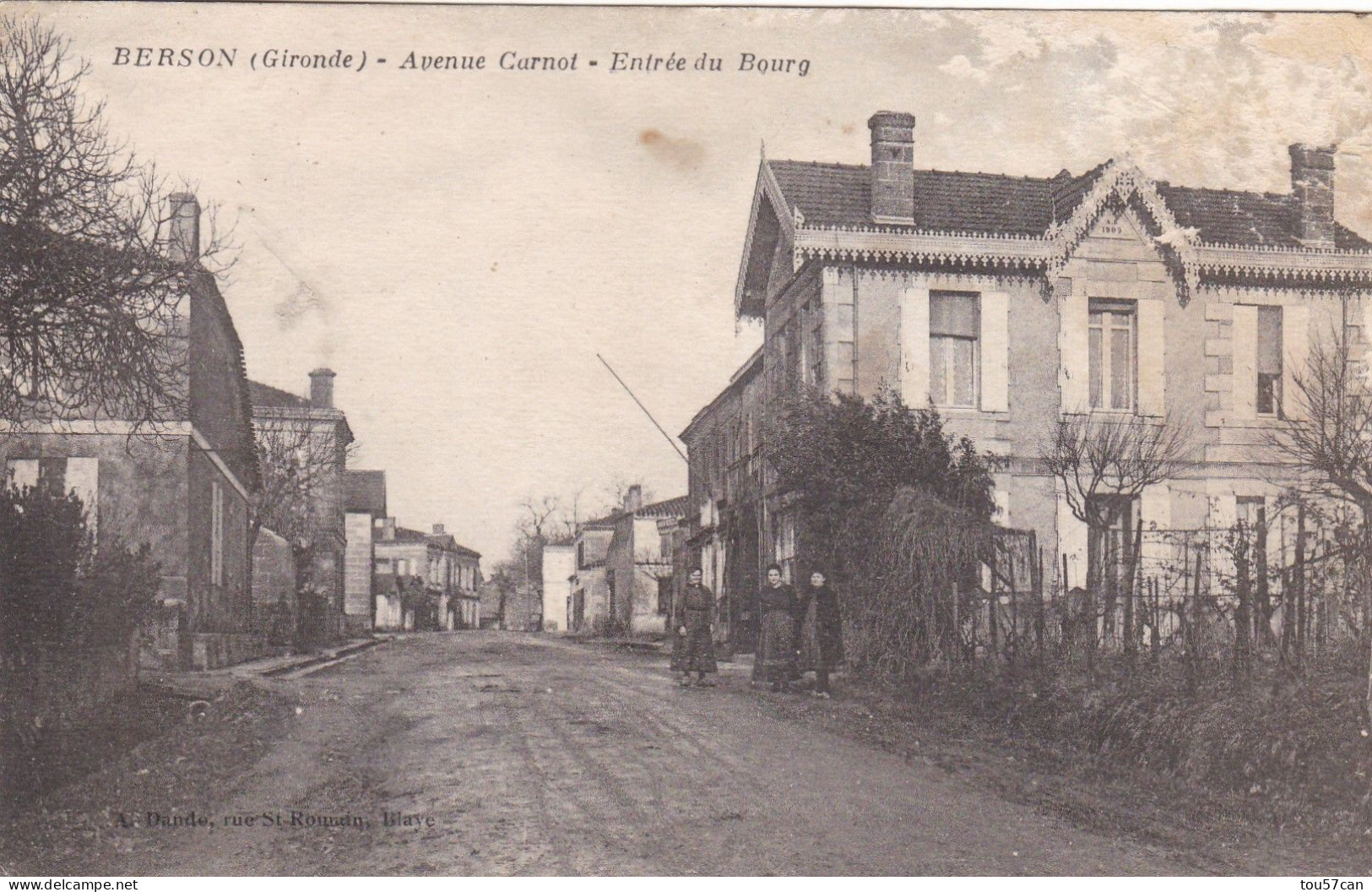 BERSON  -  GIRONDE  -  (33)  -  CPA  DE  1926  -  PETITE  ANIMATION  AVENUE  CARNOT. - Autres & Non Classés