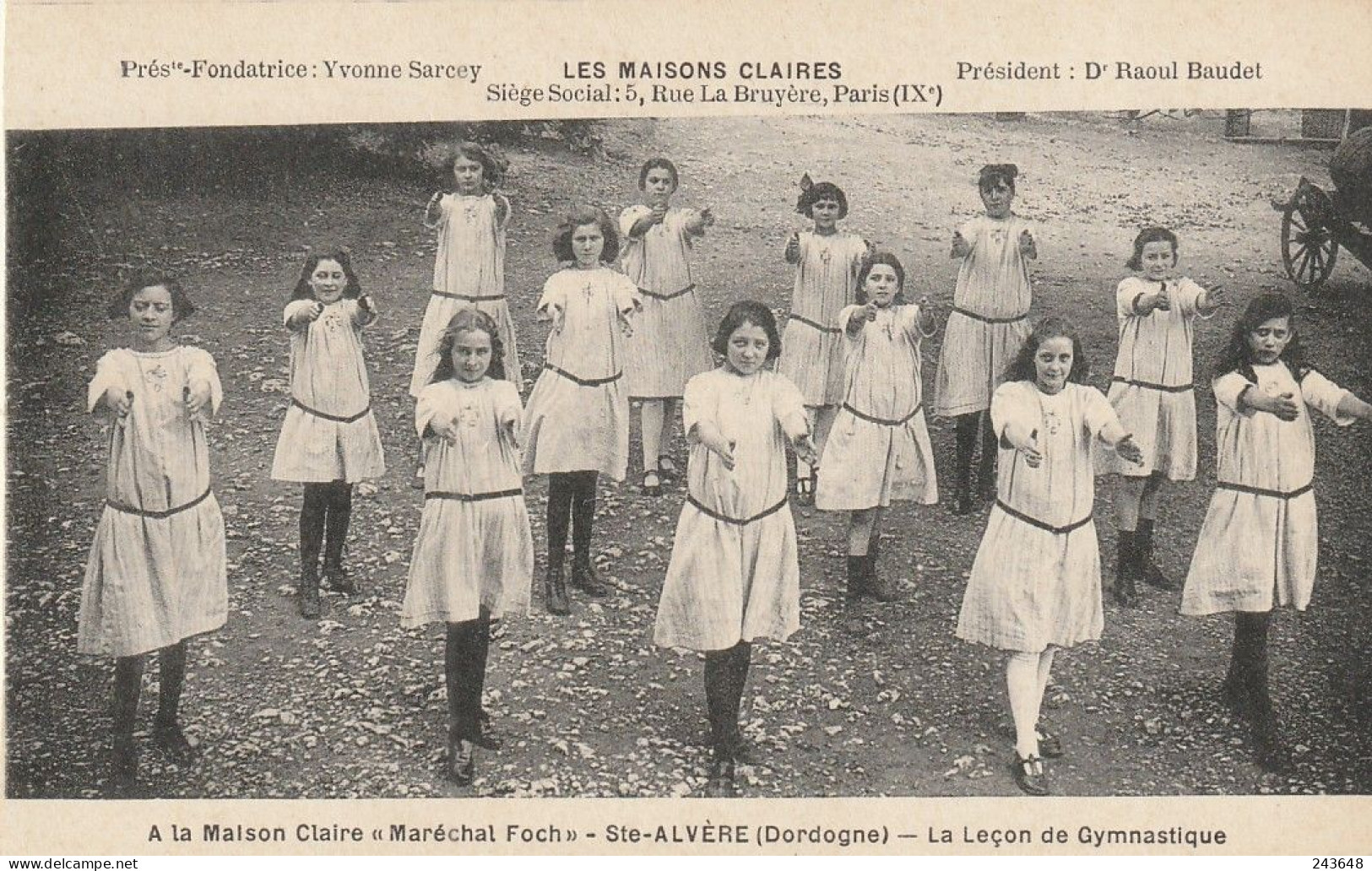 Sainte Alvère Maison Claire Maréchal Foch La Leçon De Gymnastique - Altri & Non Classificati