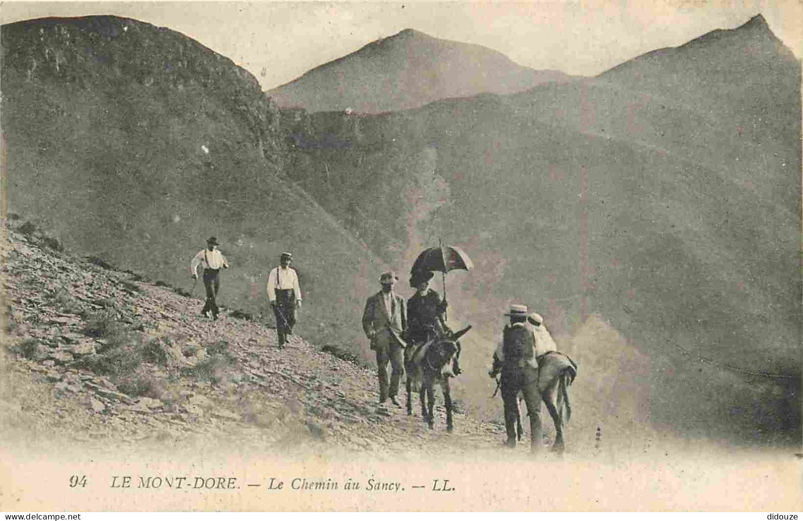 63 - Le Mont Dore - Le Chemin Au Sancy - Animée - Anes - Correspondance - CPA - Voir Scans Recto-Verso - Le Mont Dore