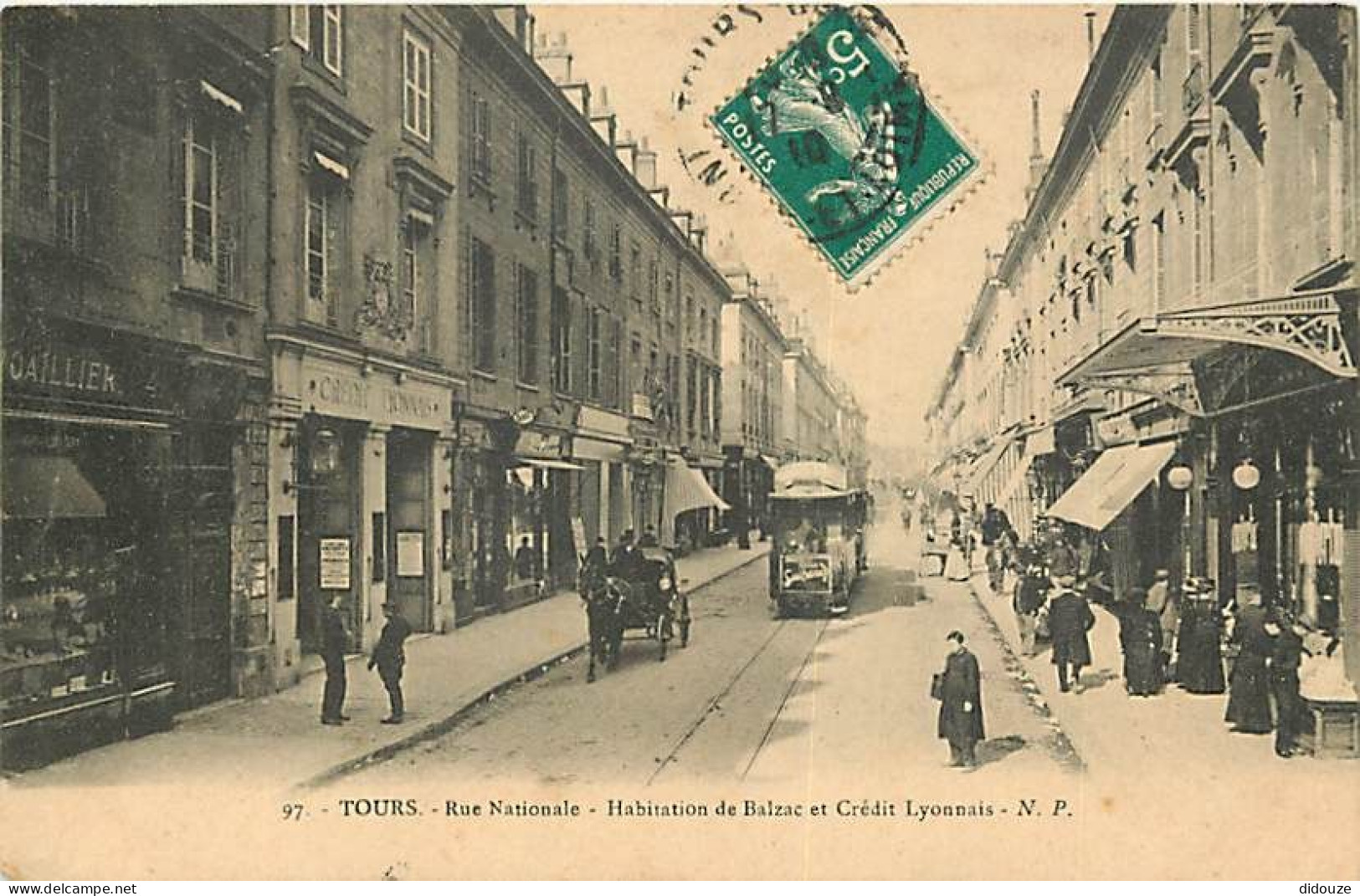 37 - Tours - Rue Nationale - Habitation De Balzac Et Crédit Lyonnai - Animée - Tramway - Oblitération Ronde De 1910 - CP - Tours