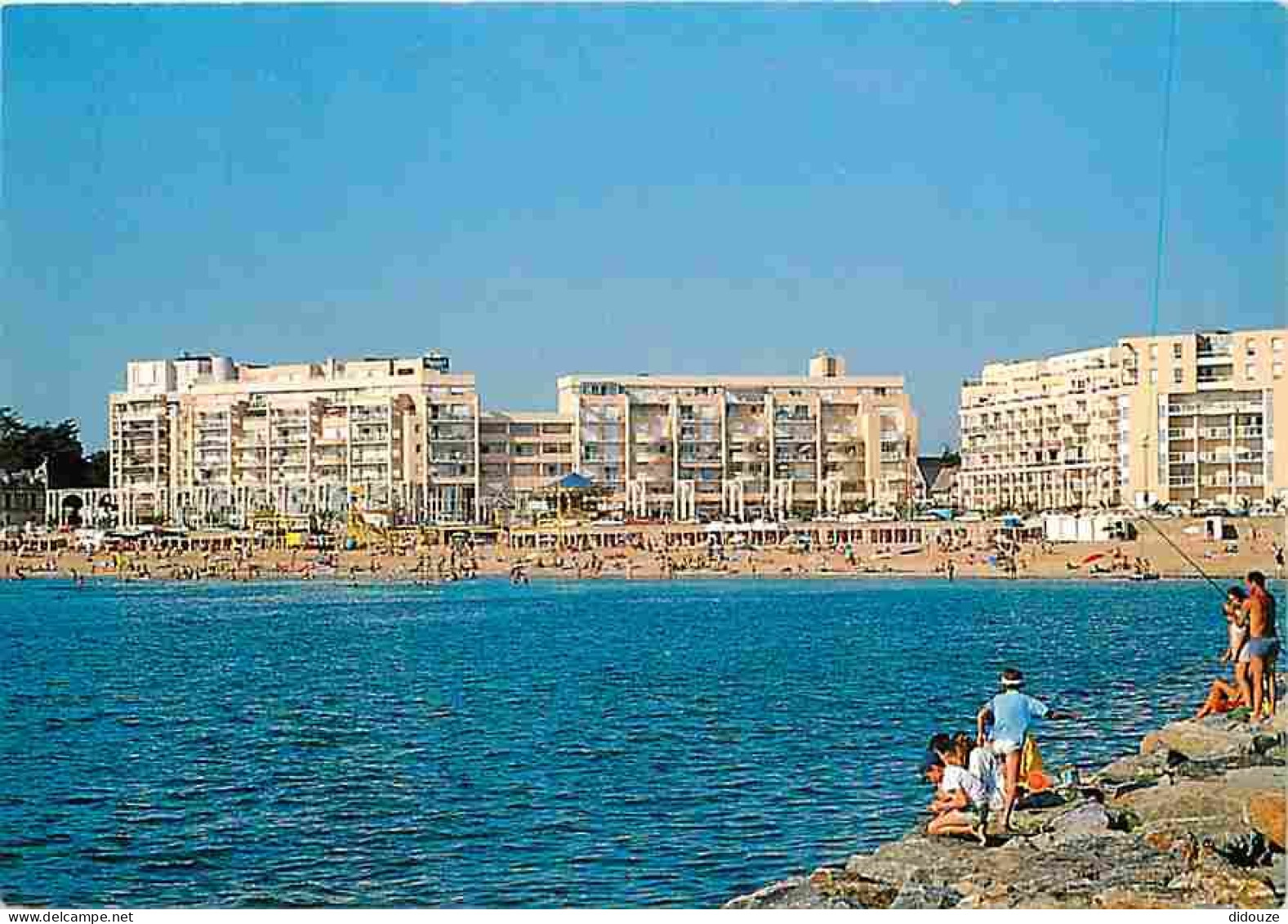 44 - Pornichet - La Plage - Buildings - Flamme Postale - CPM - Voir Scans Recto-Verso - Pornichet