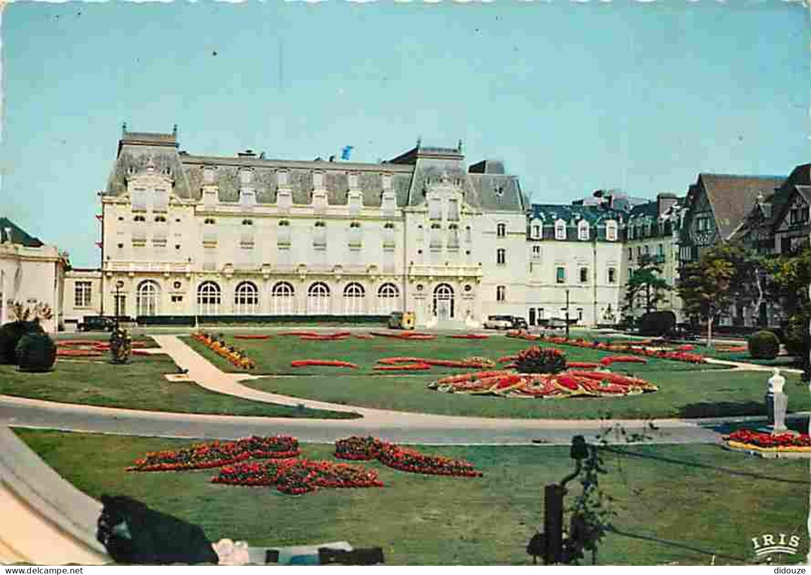 14 - Cabourg - Le Jardin Et Le Grand Hôtel - Fleurs - Automobiles - Flamme Postale - CPM - Voir Scans Recto-Verso - Cabourg