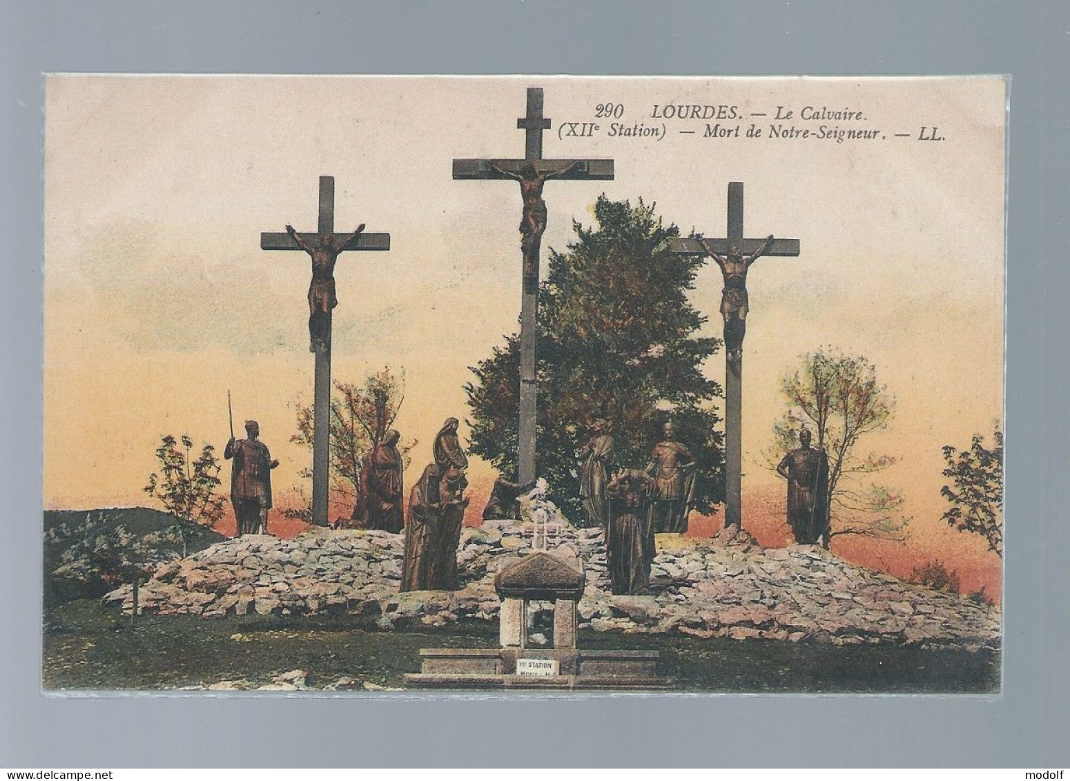 CPA - 65 - Lourdes - Le Calvaire (XIIe Station) - Mort De Notre-Seigneur - Colorisée - Non Circulée (plastifiée) - Lourdes