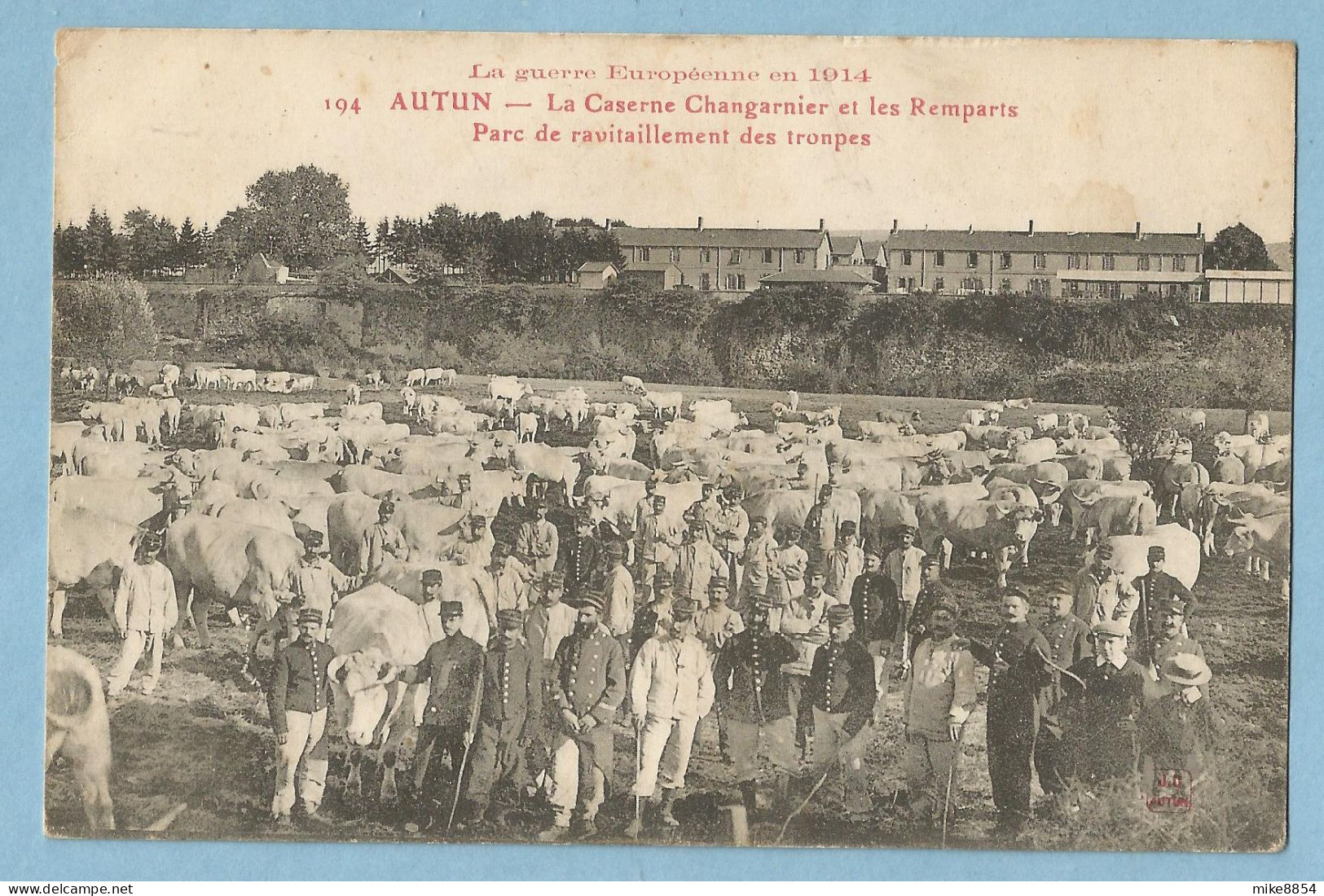 0893  CPA   AUTUN  (Saône-et-Loire)  La Caserne Changarnier Et Les Remparts - Parc De Ravitaillement Des Troupes - 1914 - Autun