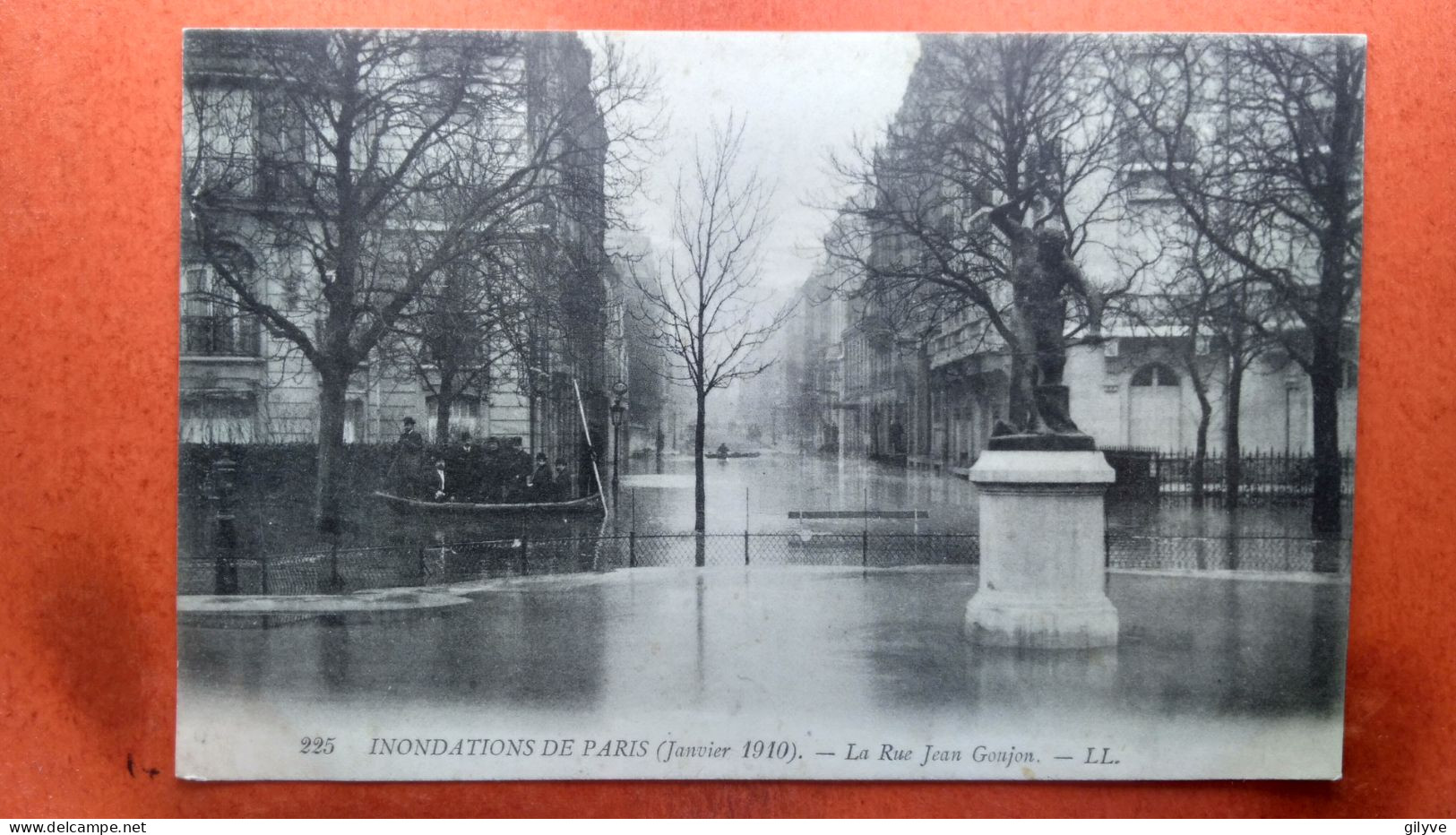 CPA (75) Inondations De Paris .1910. La Rue Jean Goujon.(7A.746) - Überschwemmung 1910