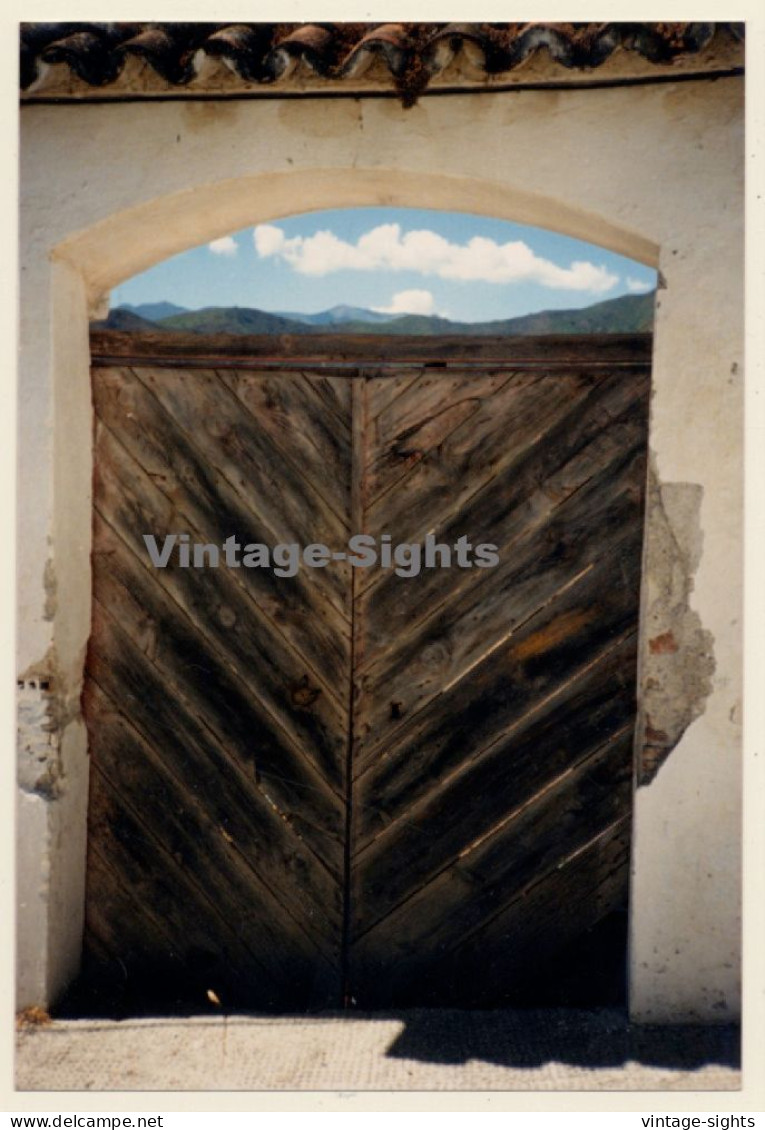 Lydia Nash: Great Take Of Old Finca Gate / Sky (Vintage Photo 1980s) - Europa