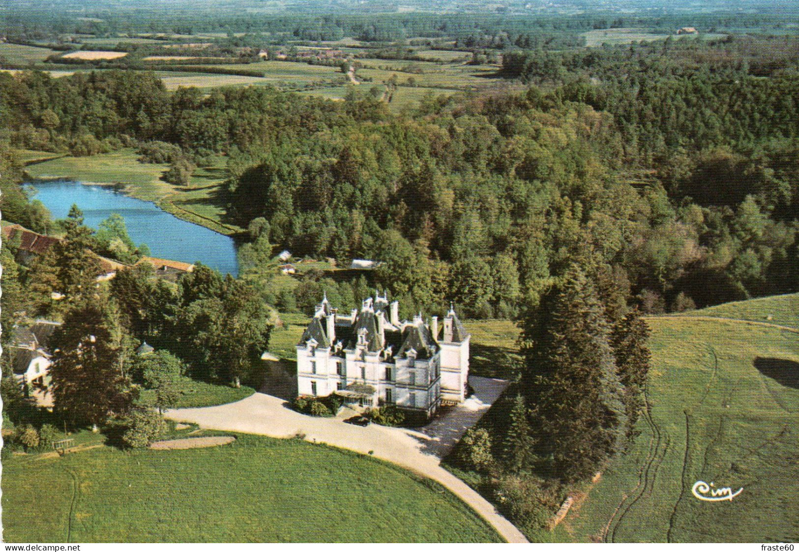 Coussac Bonneval - Château De Chauffailles - Vue Aérienne - Autres & Non Classés