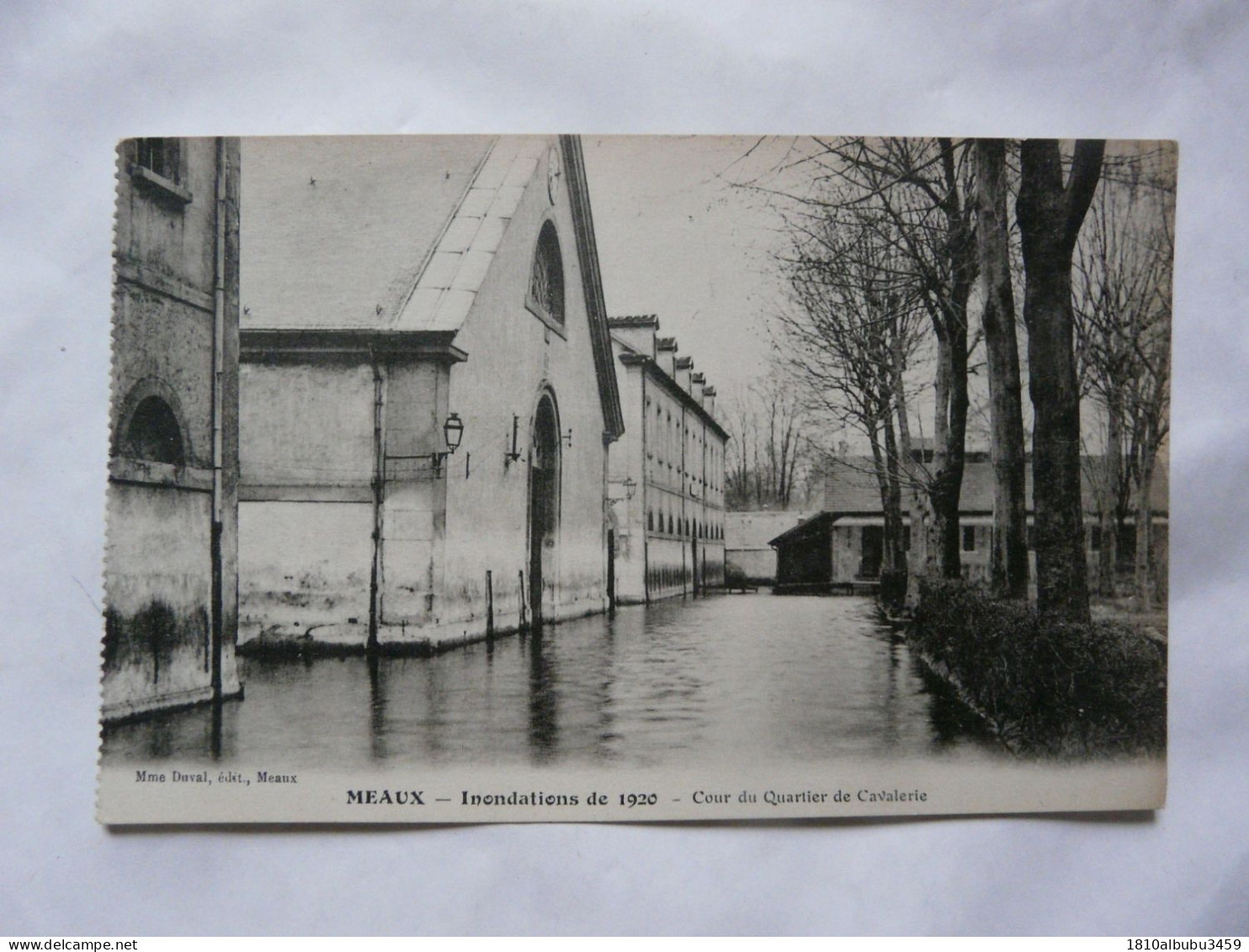 CPA 77 SEINE ET MARNE - MEAUX : Inondations De 1920 - Cour Du Quartier De Cavalerie - Meaux