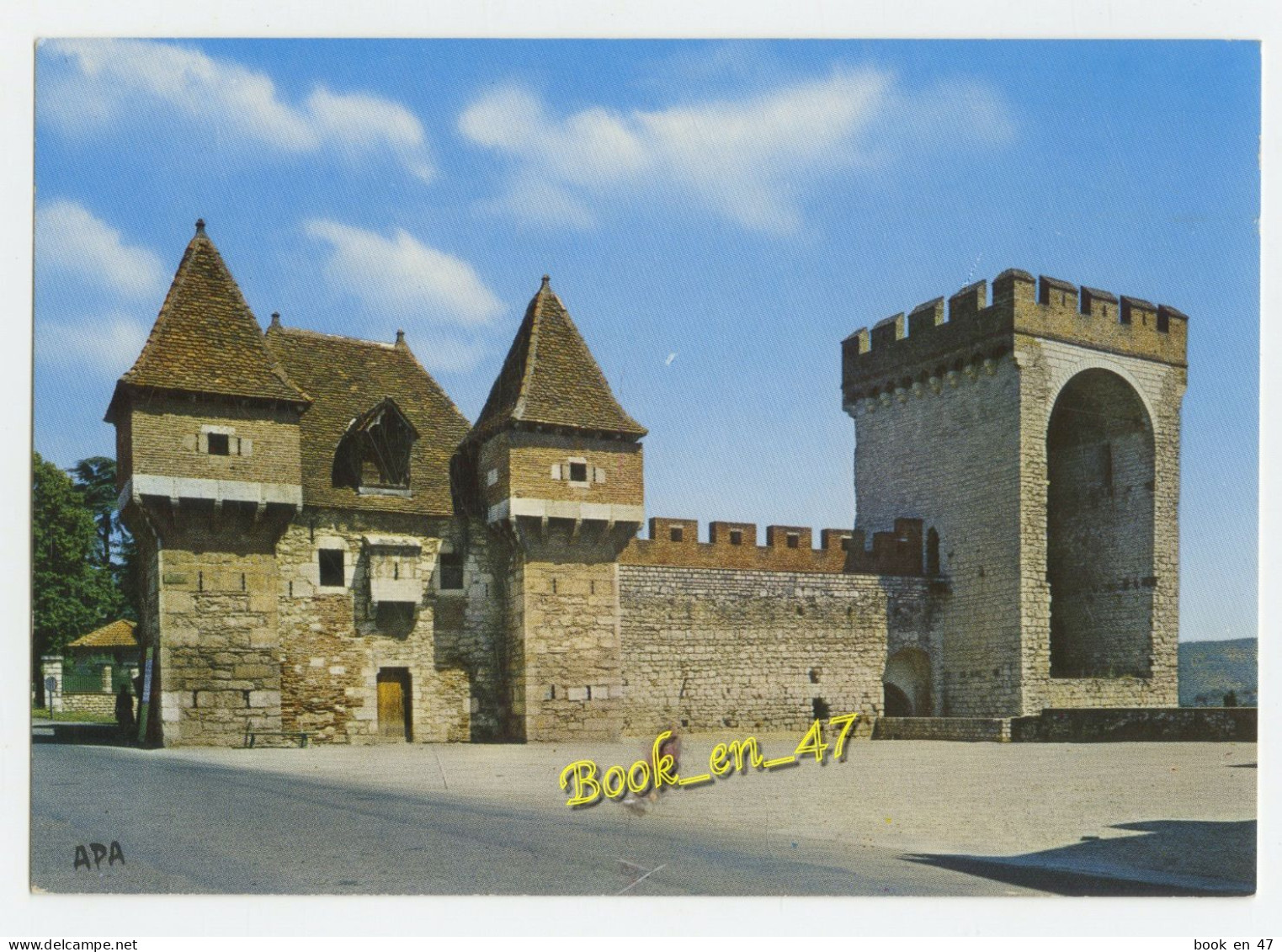 {92052} 46 Lot Cahors , La Barbacane Et La Tour Des Pendus - Cahors