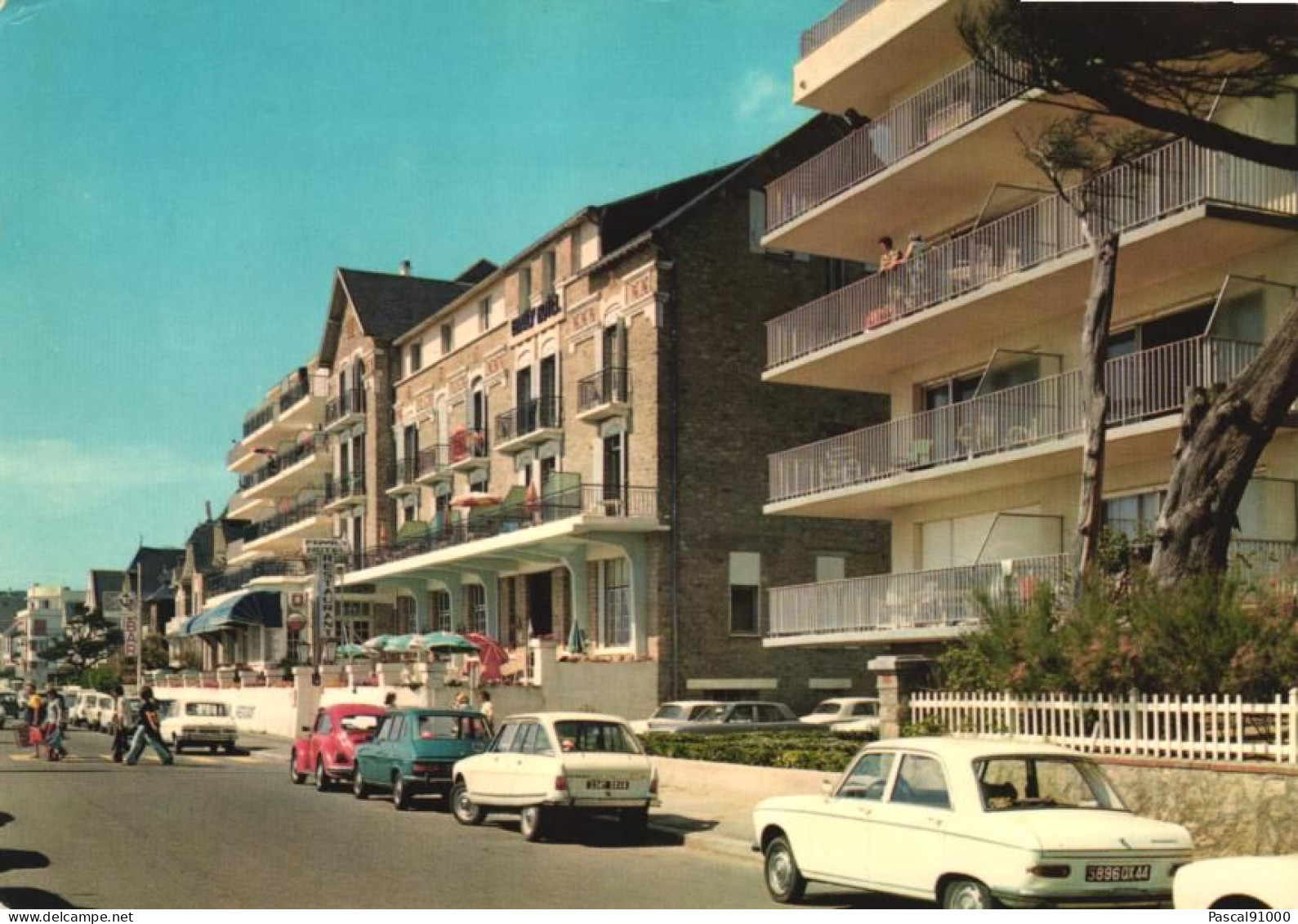 PORNICHET  Boulevard Des Océanides Le Family Hotel - Pornichet