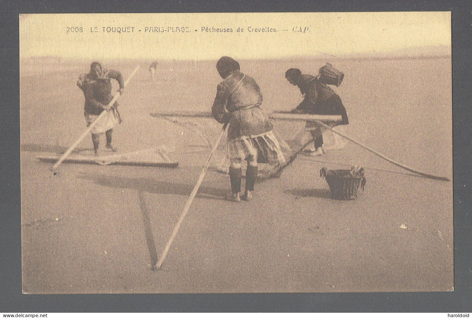 CPA 62 - LE TOUQUET PARIS PLAGE - PECHEUSES DE CREVETTES - Le Touquet