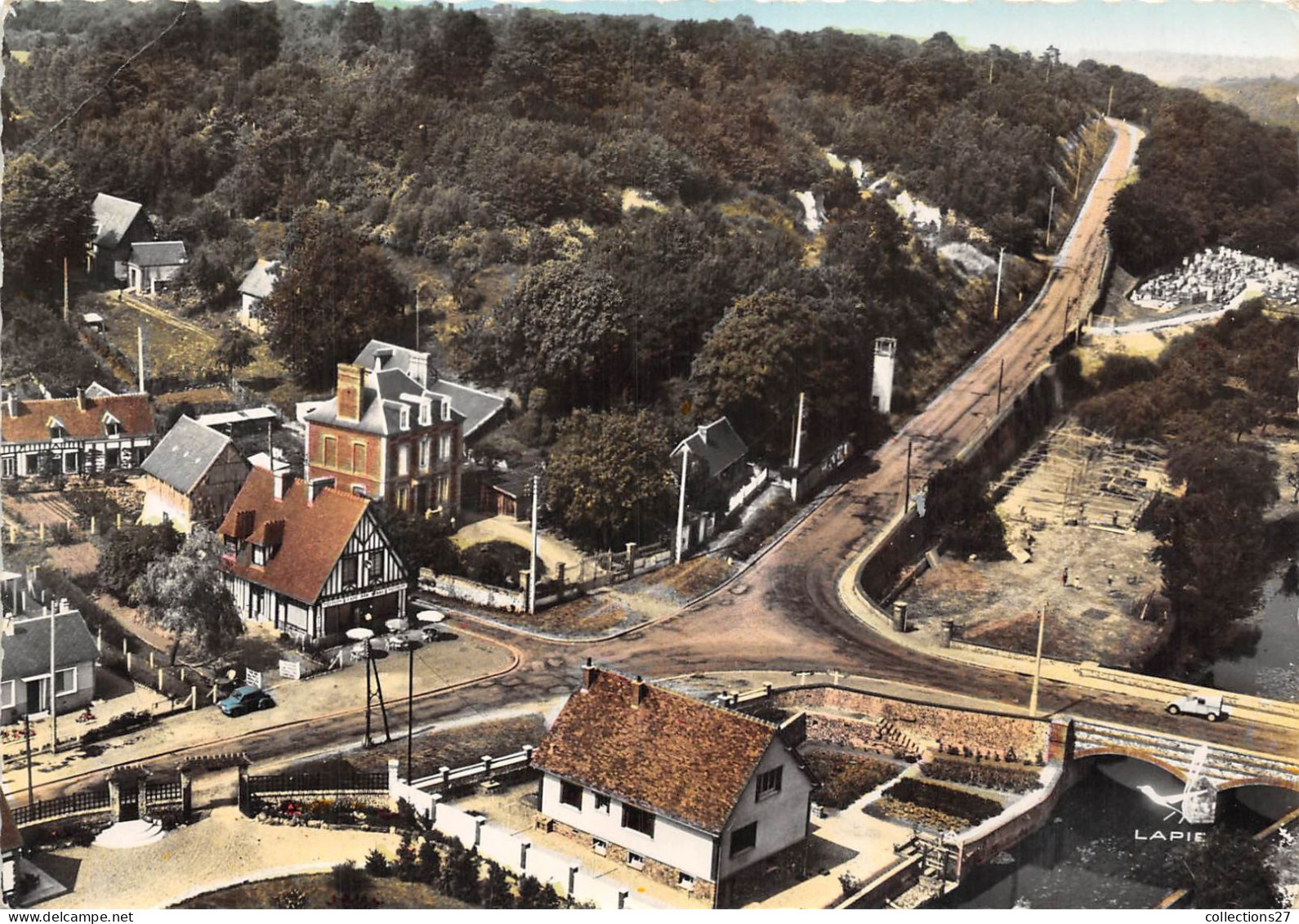 27-AJOU-LA-FERRIERE-SUR-RISLE- VUE DU CIEL - Autres & Non Classés