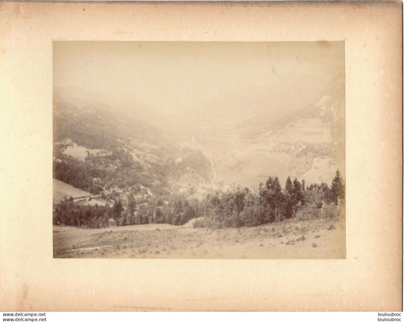 RENCUREL ISERE VALLON DE LA BALME FIN 19em PHOTO ORIGINALE 17x13CM COLLEE SUR CARTON DE 24x18cm - Alte (vor 1900)