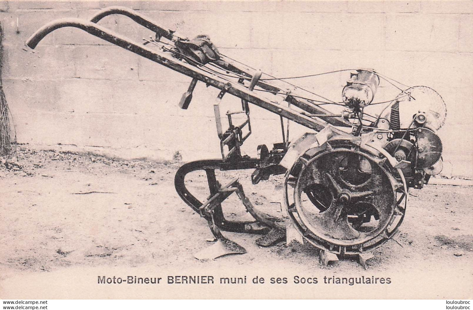 MOTO-BINEUR BERNIER MUNI DE SES SOCS TRIANGULAIRES - Landwirtschaftl. Anbau