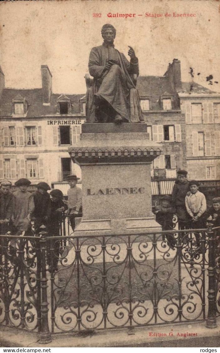 29 , Cpa  QUIMPER , 392 , Statue De Laennec (15003.V.24) - Quimper