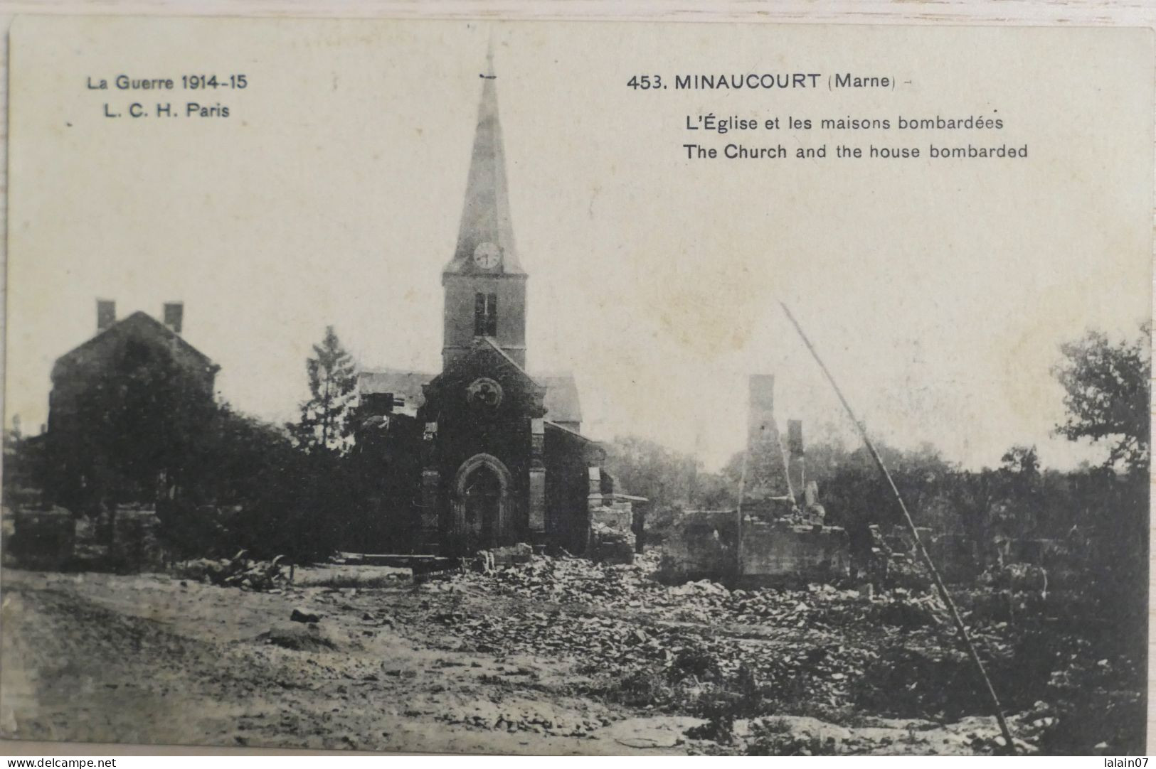 C. P. A. : 51 : MINAUCOURT : L'Eglise Et Les Maisons Bombardées, En 1916 - Autres & Non Classés