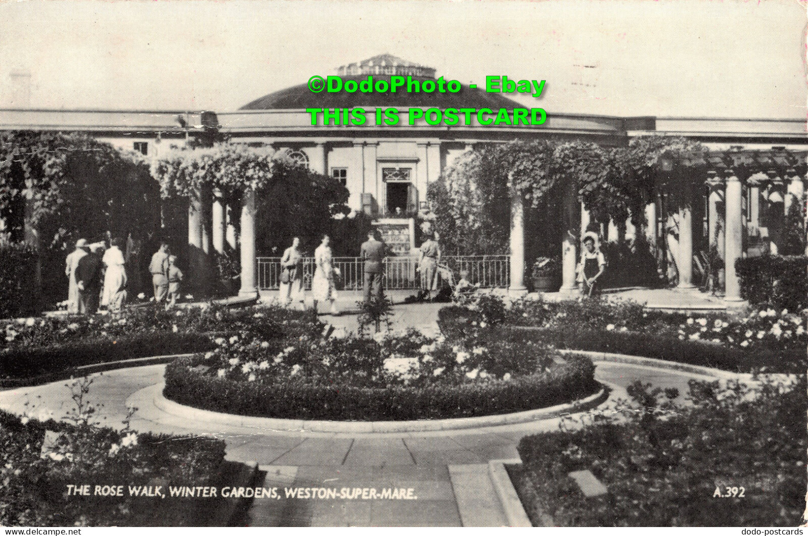R359651 Weston Super Mare. Winter Gardens. The Rose Walk. H. J. Series. 1960 - Monde