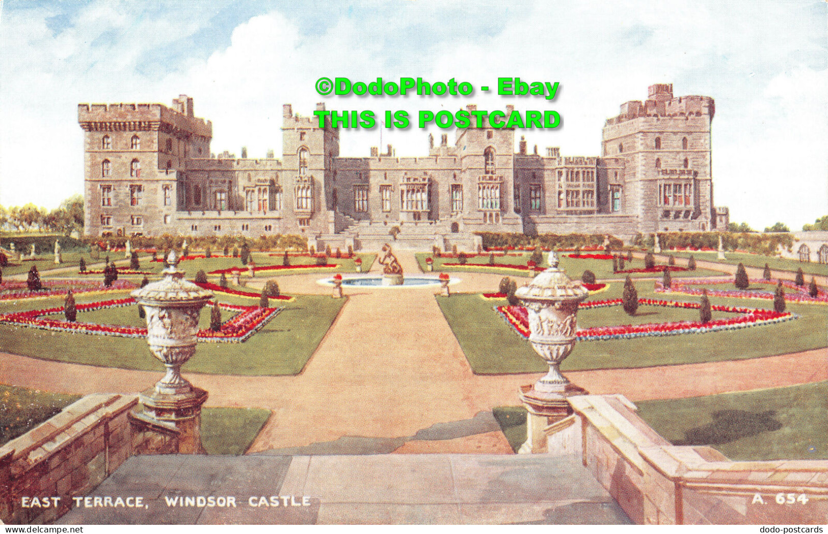 R359661 Windsor Castle. East Terrace. Valentine. Art Colour. Brian Gerald - Monde