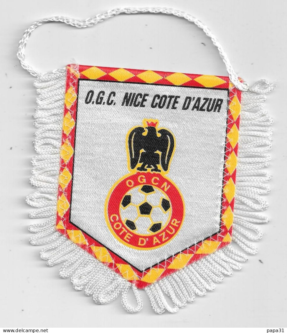 Fanion, Sports, Football   O.G.C. NICE D'AZUR - Uniformes Recordatorios & Misc