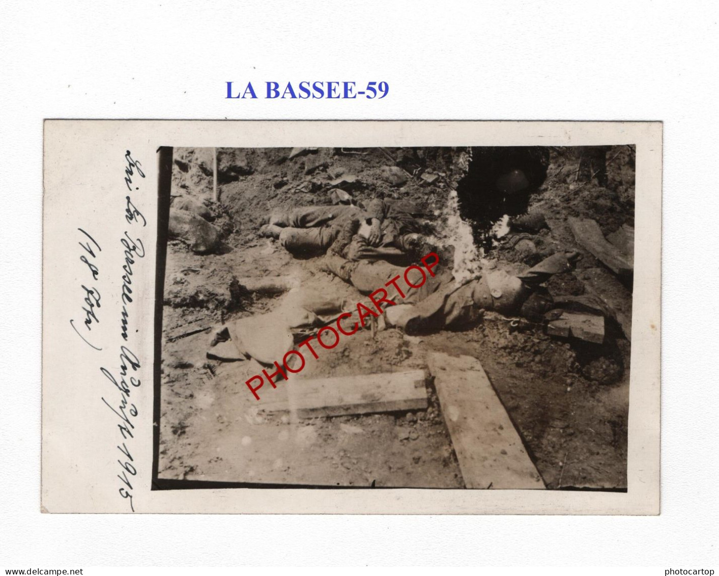 LA BASSEE-59-Tranchee-CADAVRES-18x MORTS-Aout 1915-CARTE PHOTO Allemande-GUERRE 14-18-1 WK-MILITARIA- - War 1914-18