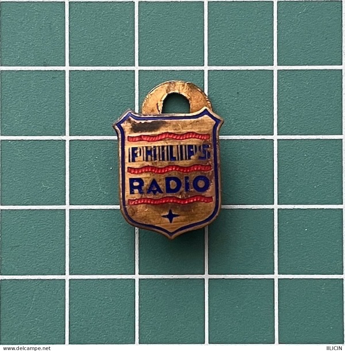 Badge Pin ZN013229 - Electronics Philips Radio Netherlands 1923 - Trademarks