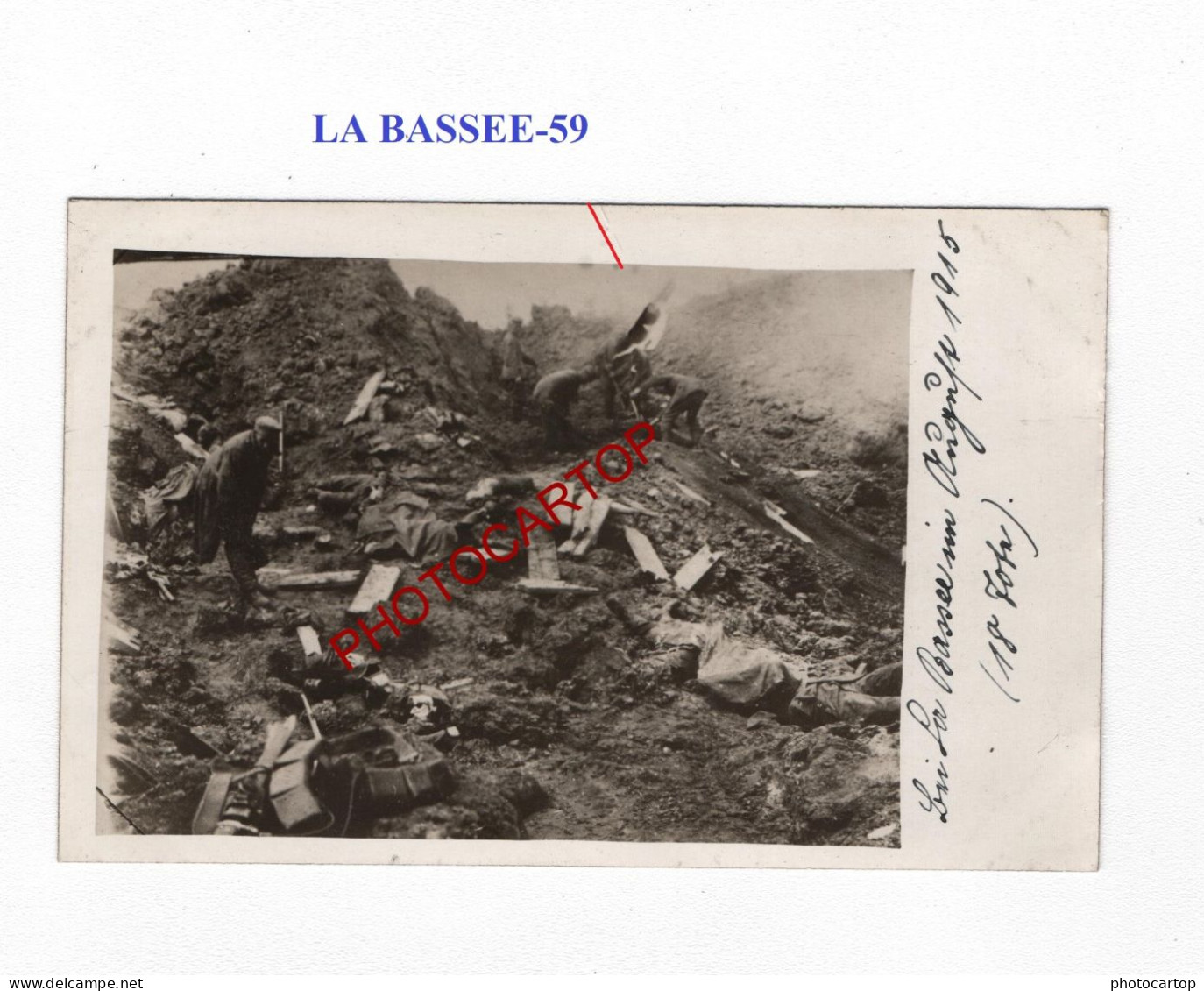 LA BASSEE-59-Tranchee-CADAVRES-18x MORTS-Aout 1915-CARTE PHOTO Allemande-GUERRE 14-18-1 WK-MILITARIA- - Weltkrieg 1914-18