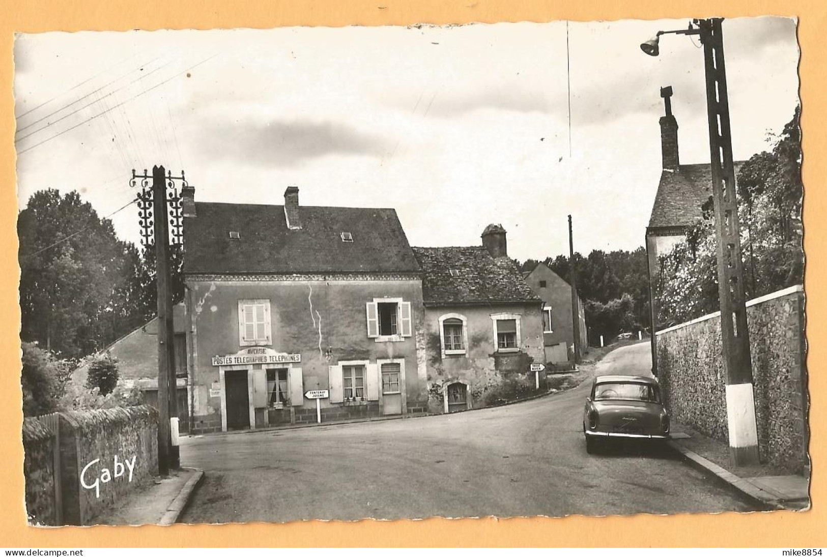 0035  CPSM   AVOISE (Sarthe) La Poste - POSTES TELEGRAPHES TELEPHONES - Voiture SIMCA ARONDE ?  ++++++++ - Other & Unclassified