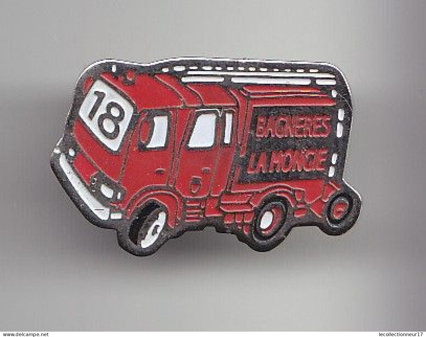 Pin's Sapeurs Pompiers Bagnères La Mongie Réf 6313 Camion - Pompiers