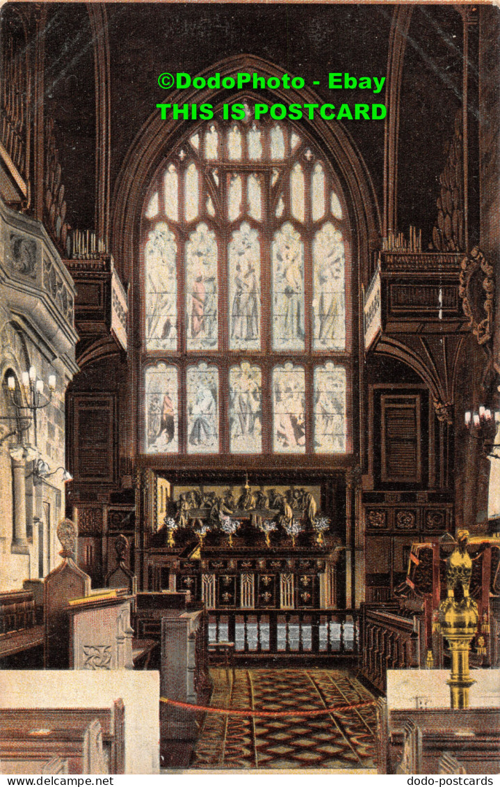 R359914 Interior Of Ormskirk Church. Postcard - Monde