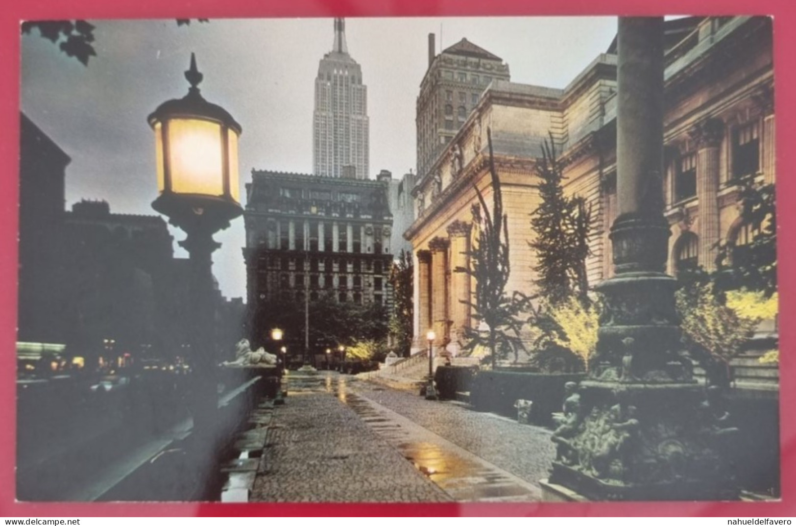 Uncirculated Postcard - USA - NY, NEW YORK CITY, PUBLIC LIBRARY, 5th Avenue And 42nd Street - Onderwijs, Scholen En Universiteiten