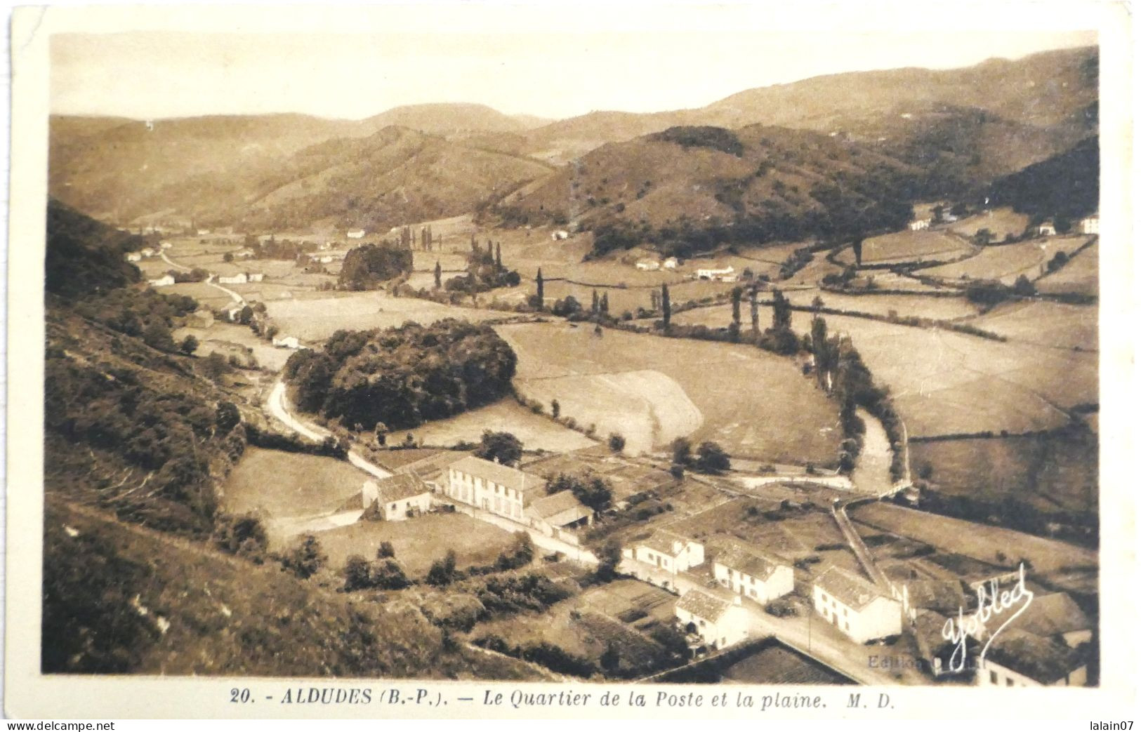 C. P. A. : 64 : ALDUDES : Le Quartier De La Poste Et La Plaine, Timbre En 1941 - Aldudes