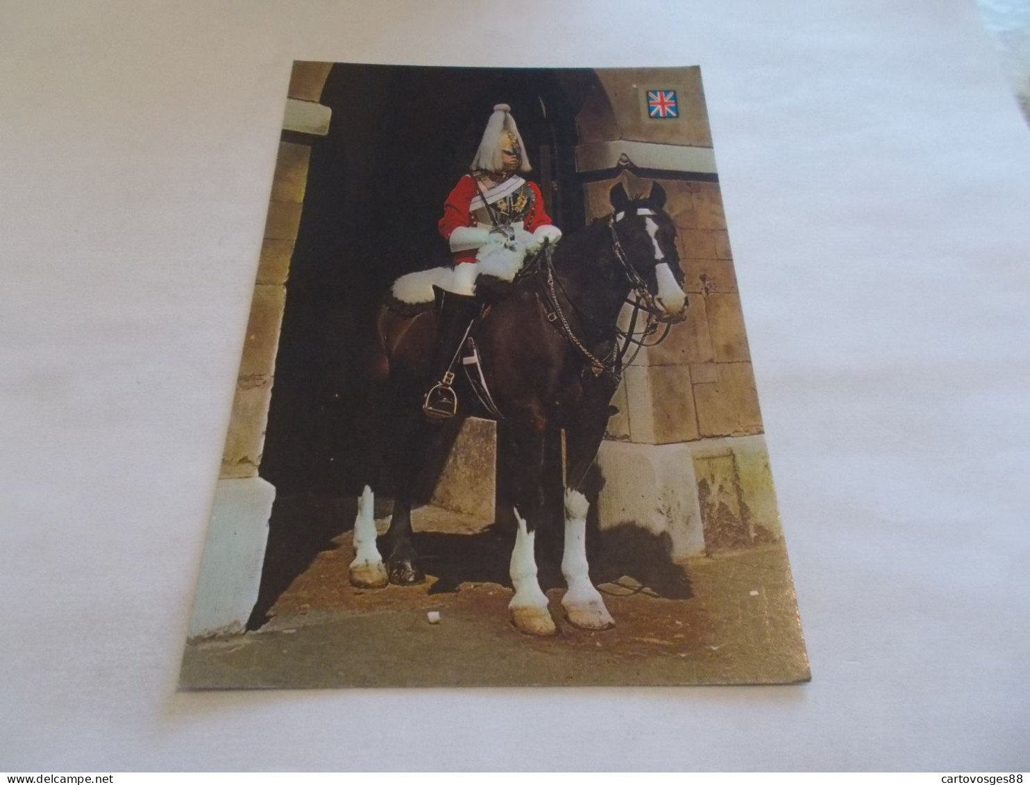 LONDON ( ANGLETERRE ENGLAND ) A SENTRY OF THE LIFE GUARDS  SENTINELLE DU CORPS DE GARDE A CHEVAL - Sonstige & Ohne Zuordnung