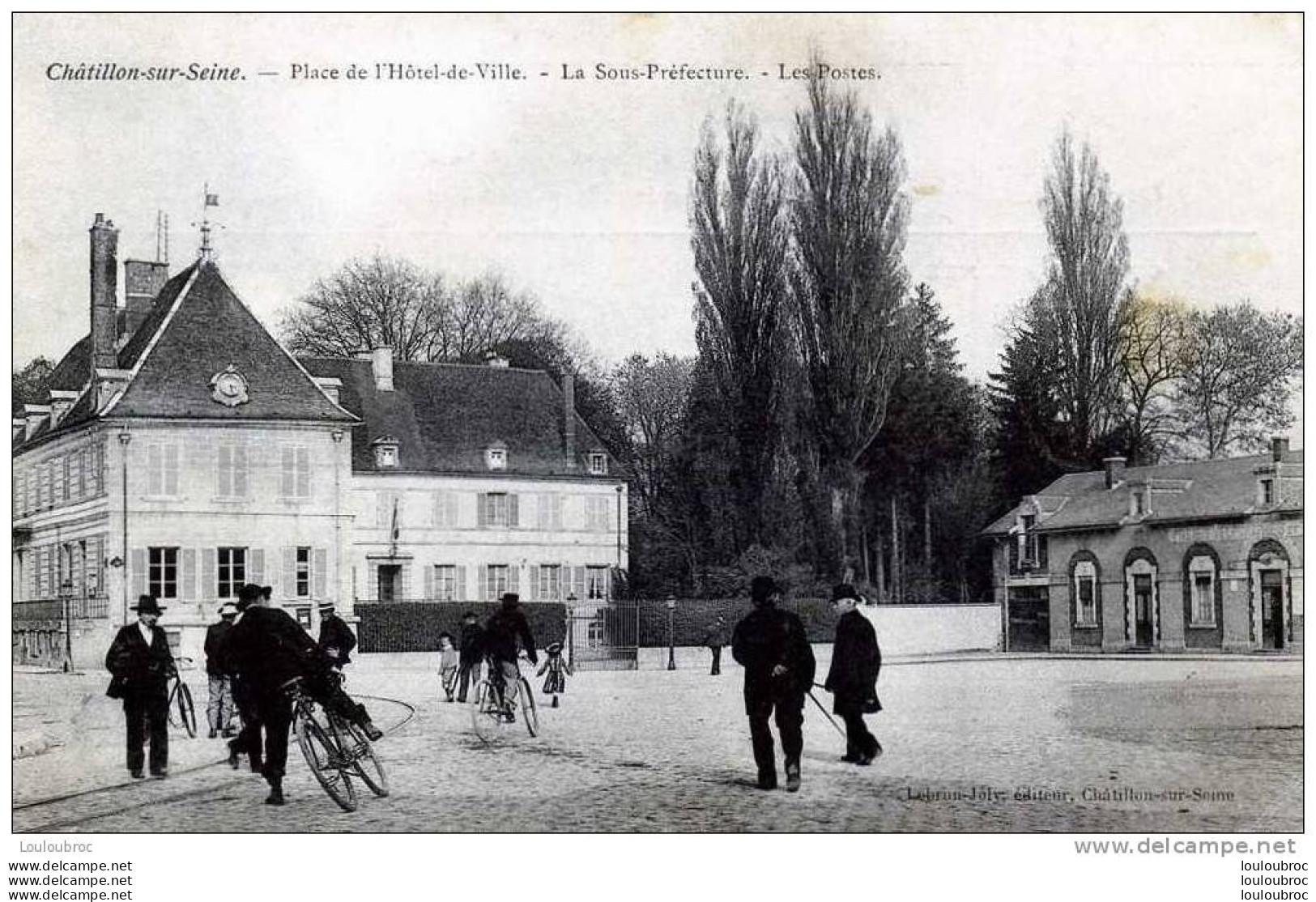 21 CHATILLON SUR SEINE PLACE DE L'HOTEL DE VILLE LA SOUS PREFECTURE LES POSTES - Chatillon Sur Seine