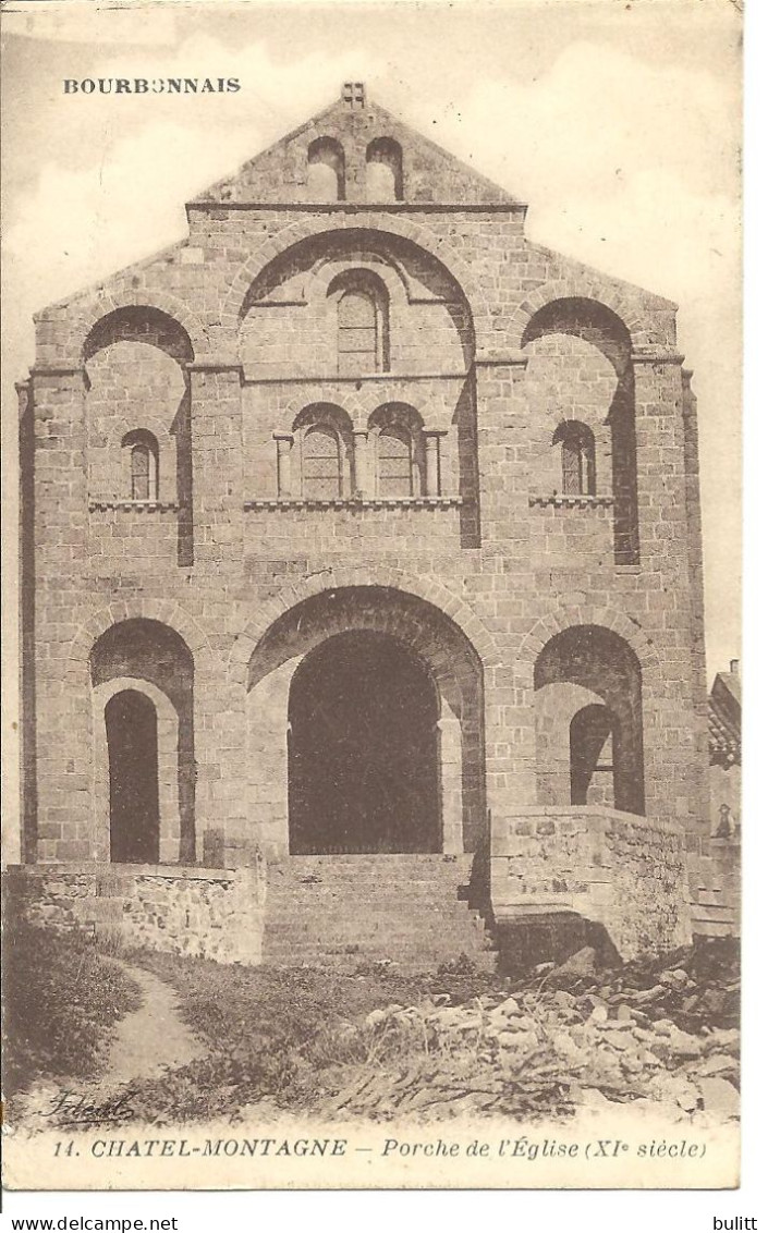 CHATEL MONTAGNE - Porche De L'église - Autres & Non Classés