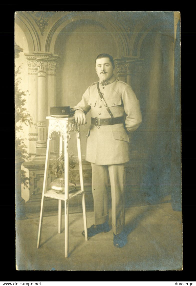 Carte Photo Militaire Soldat Du 13eme Regiment  ( Format 9cm X 14cm ) - Régiments